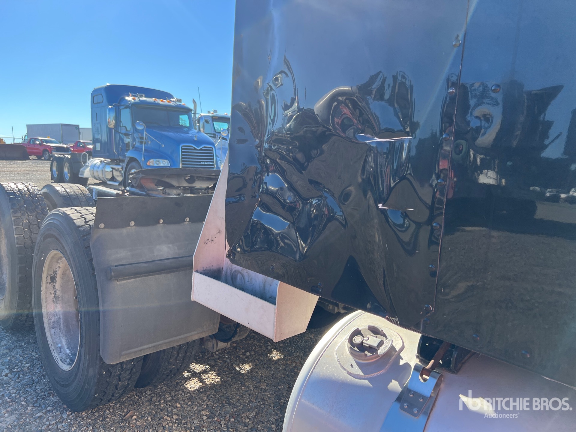 2016 Peterbilt 375