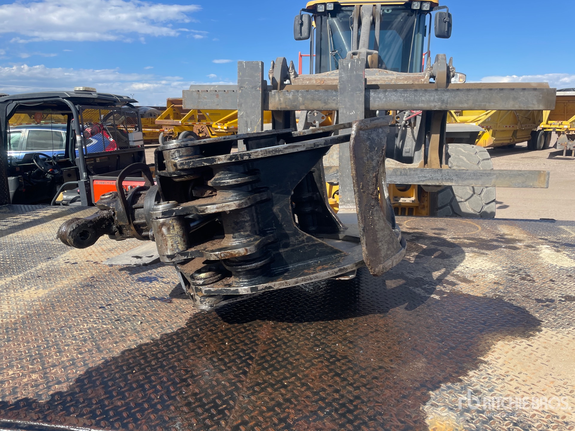 2022 Barko 7422FG