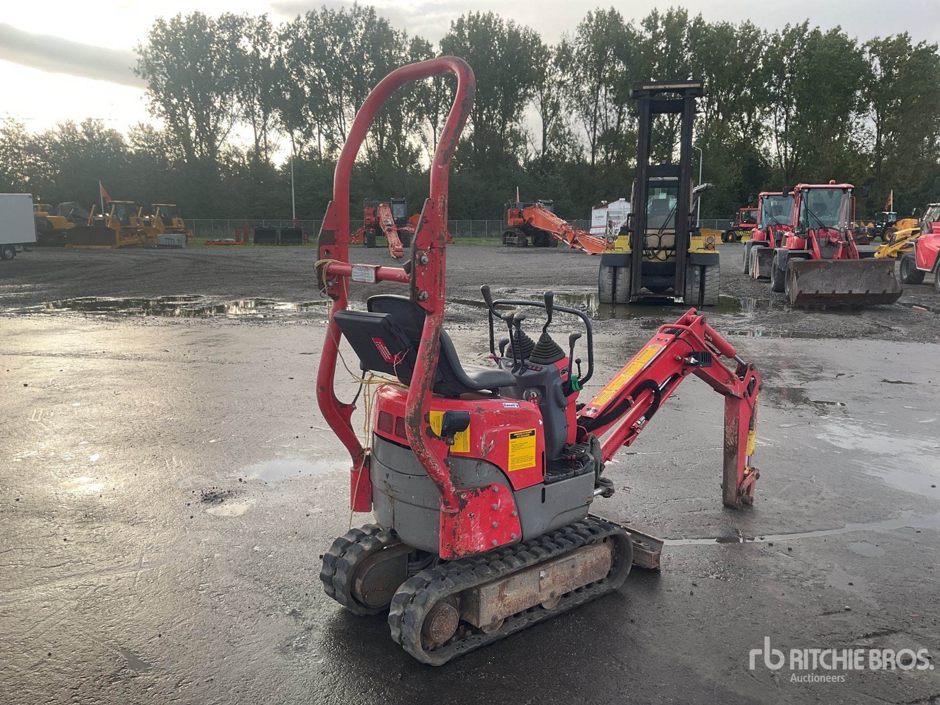 2017 Yanmar SV08-1A(S)