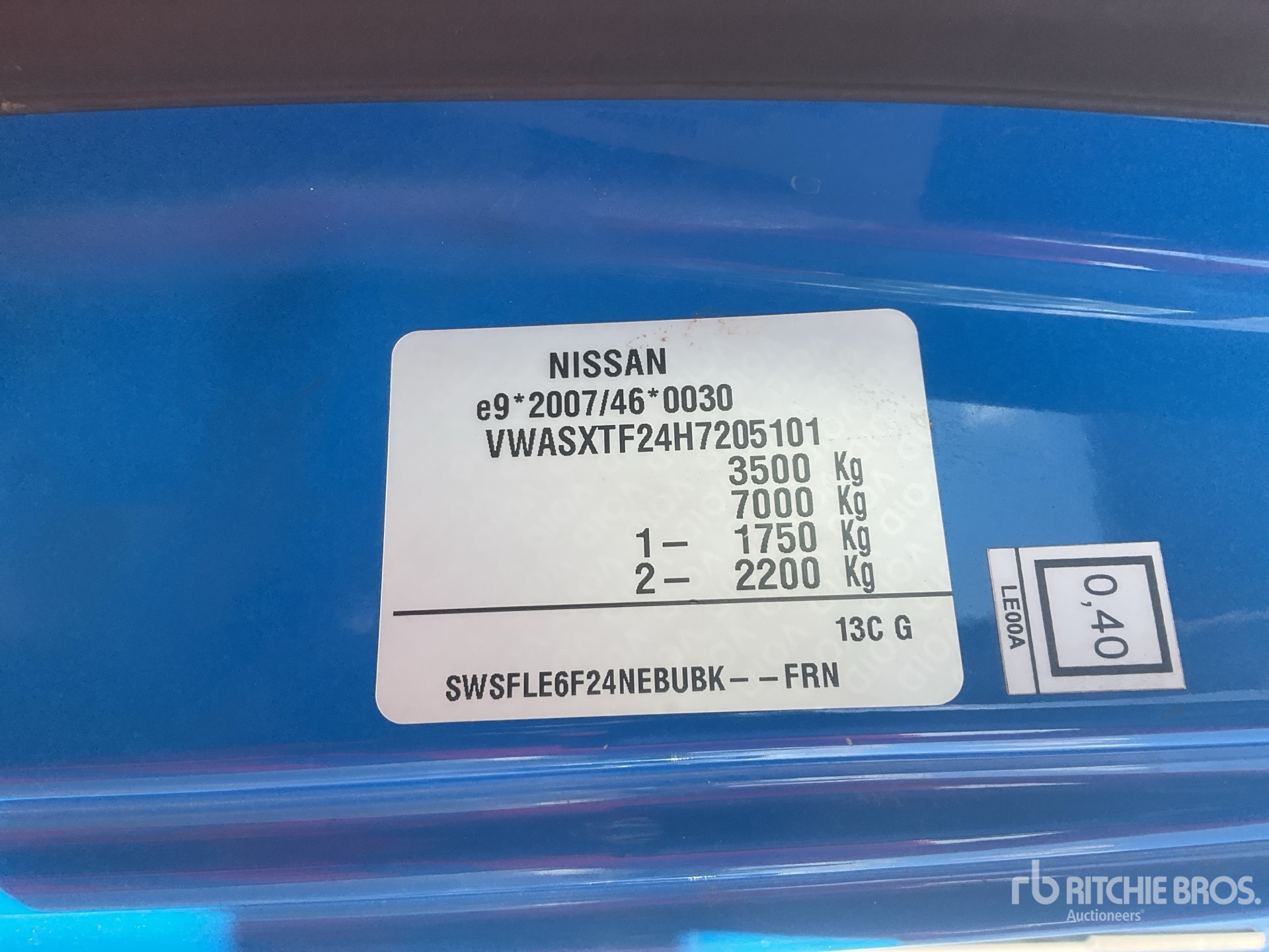 2017 Nissan NT400