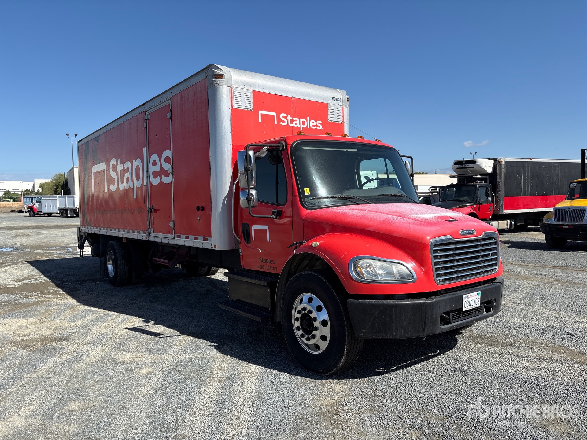 2018 Freightliner M2106