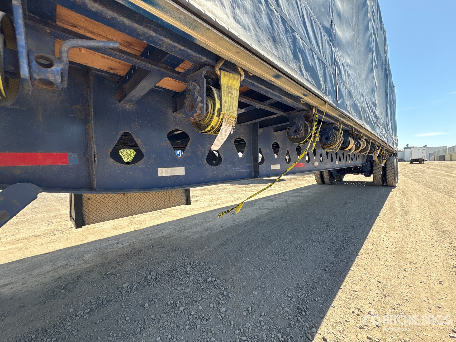 2005 Manac 48 ft T/A