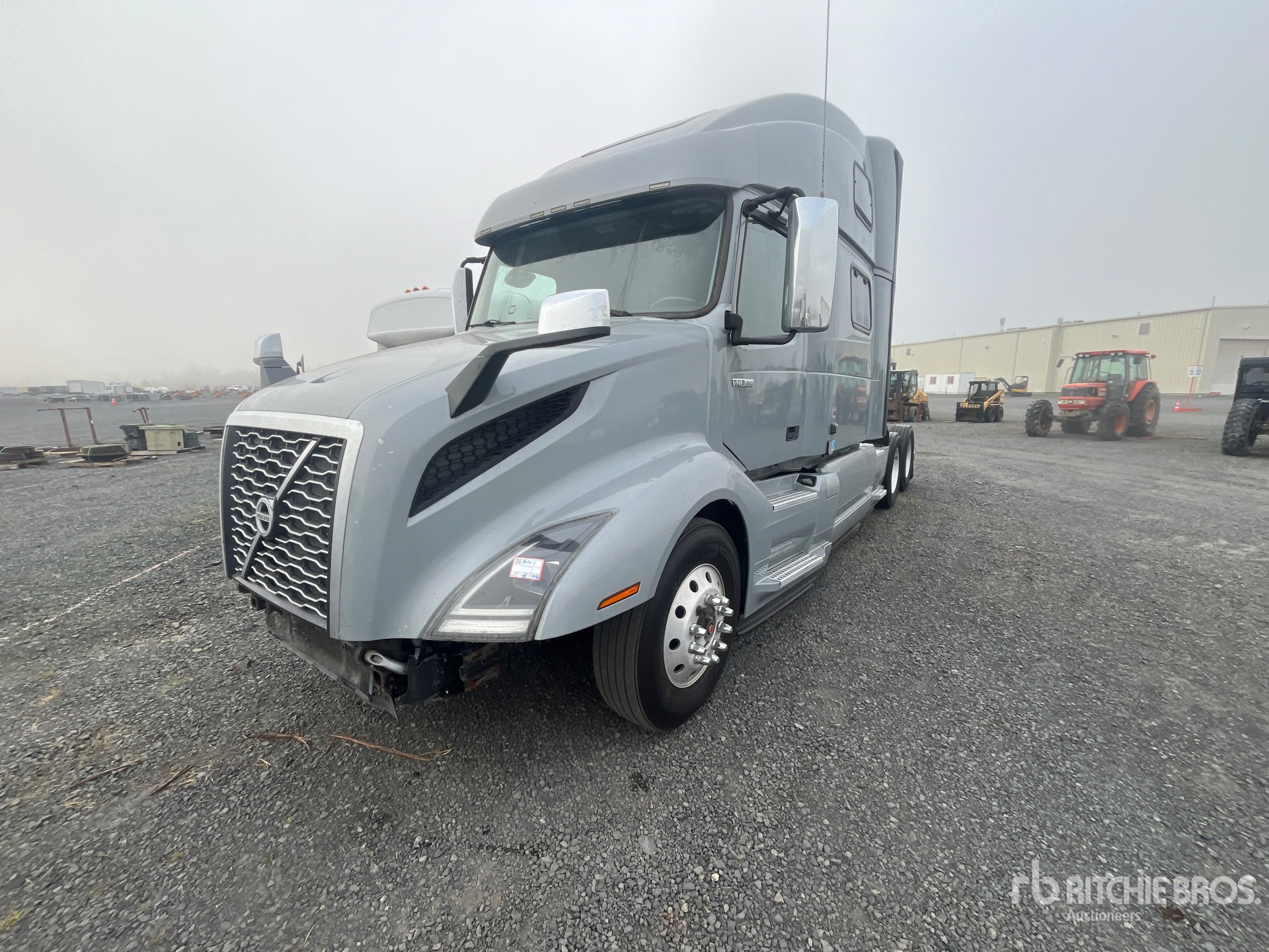 2021 Volvo VNL860