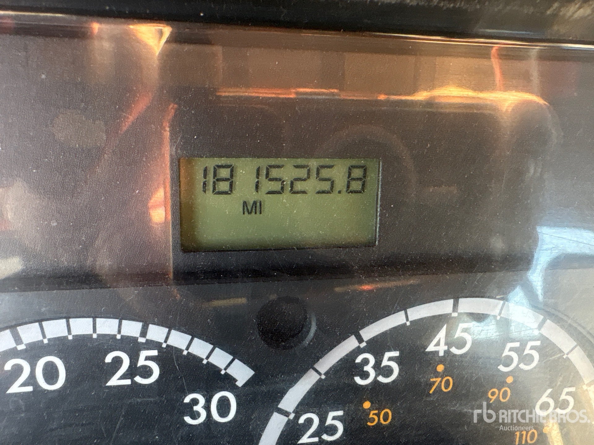 2012 Freightliner M2 106