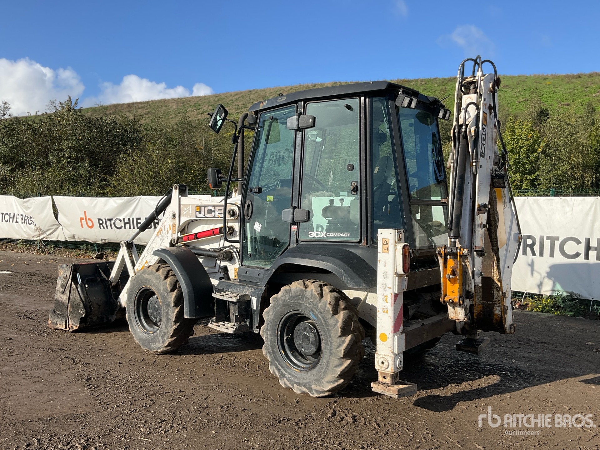 JCB 3CX COMPACT