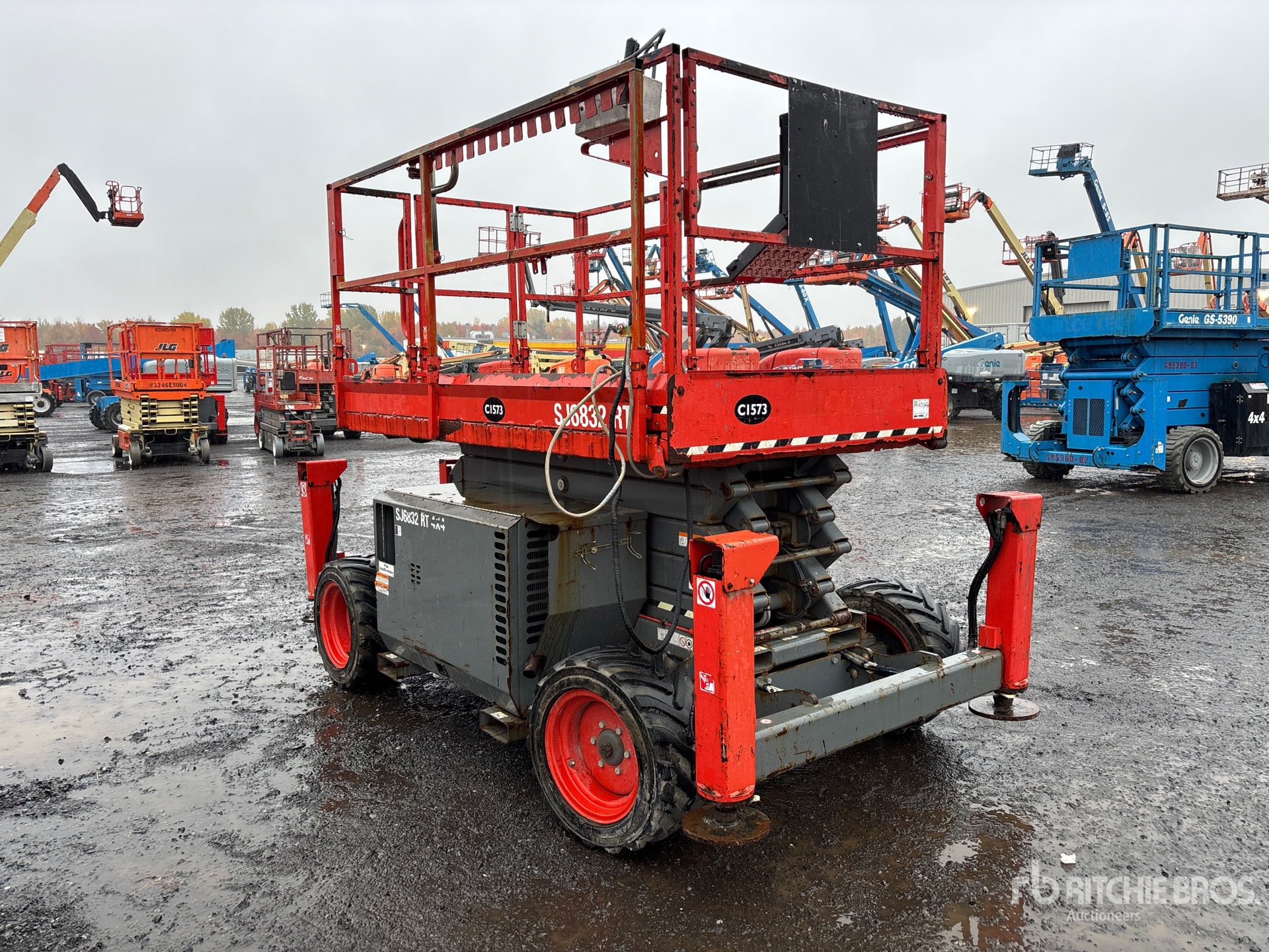 2020 Skyjack SJ6832 RT