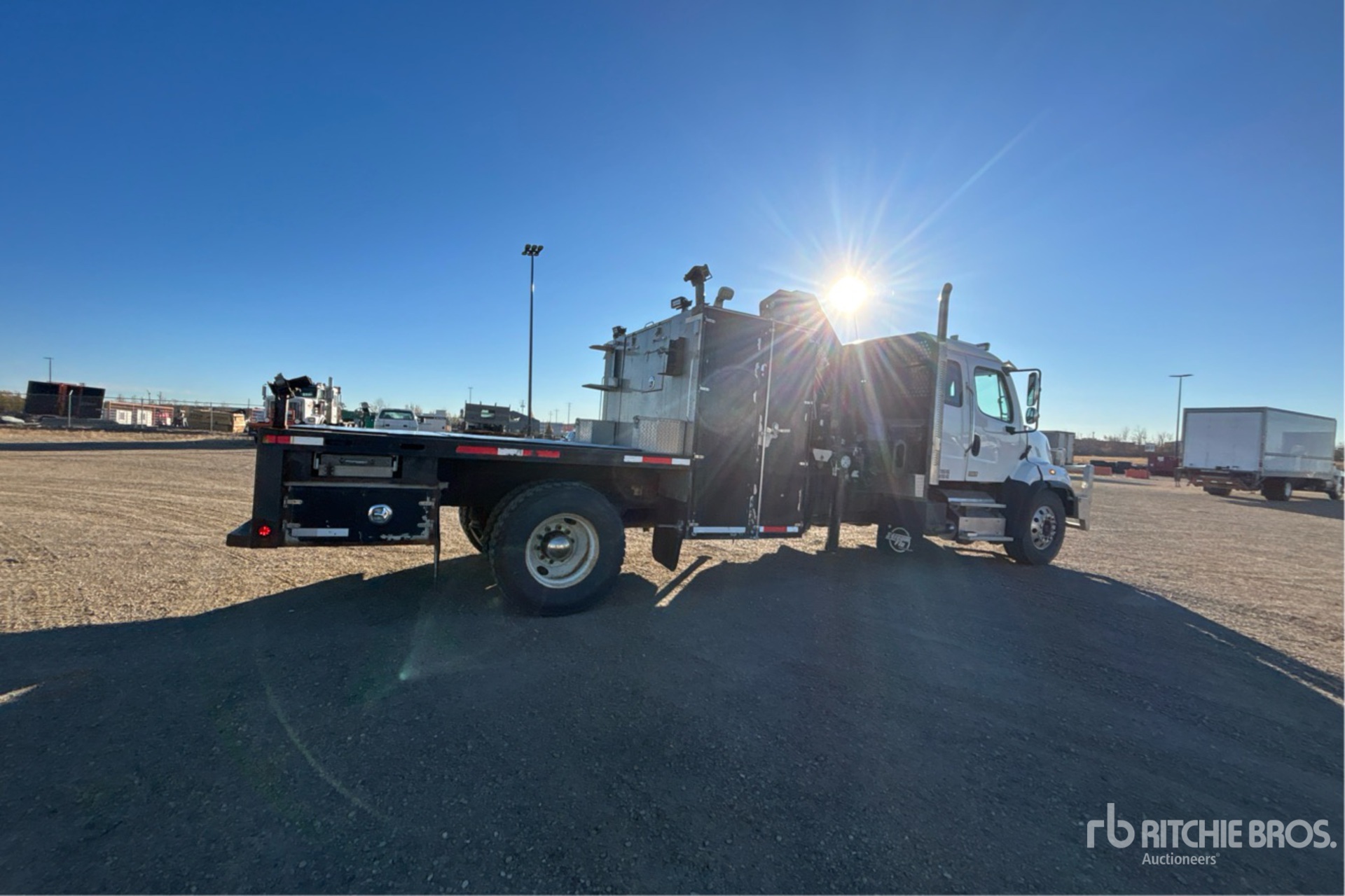 2013 Freightliner 108SD