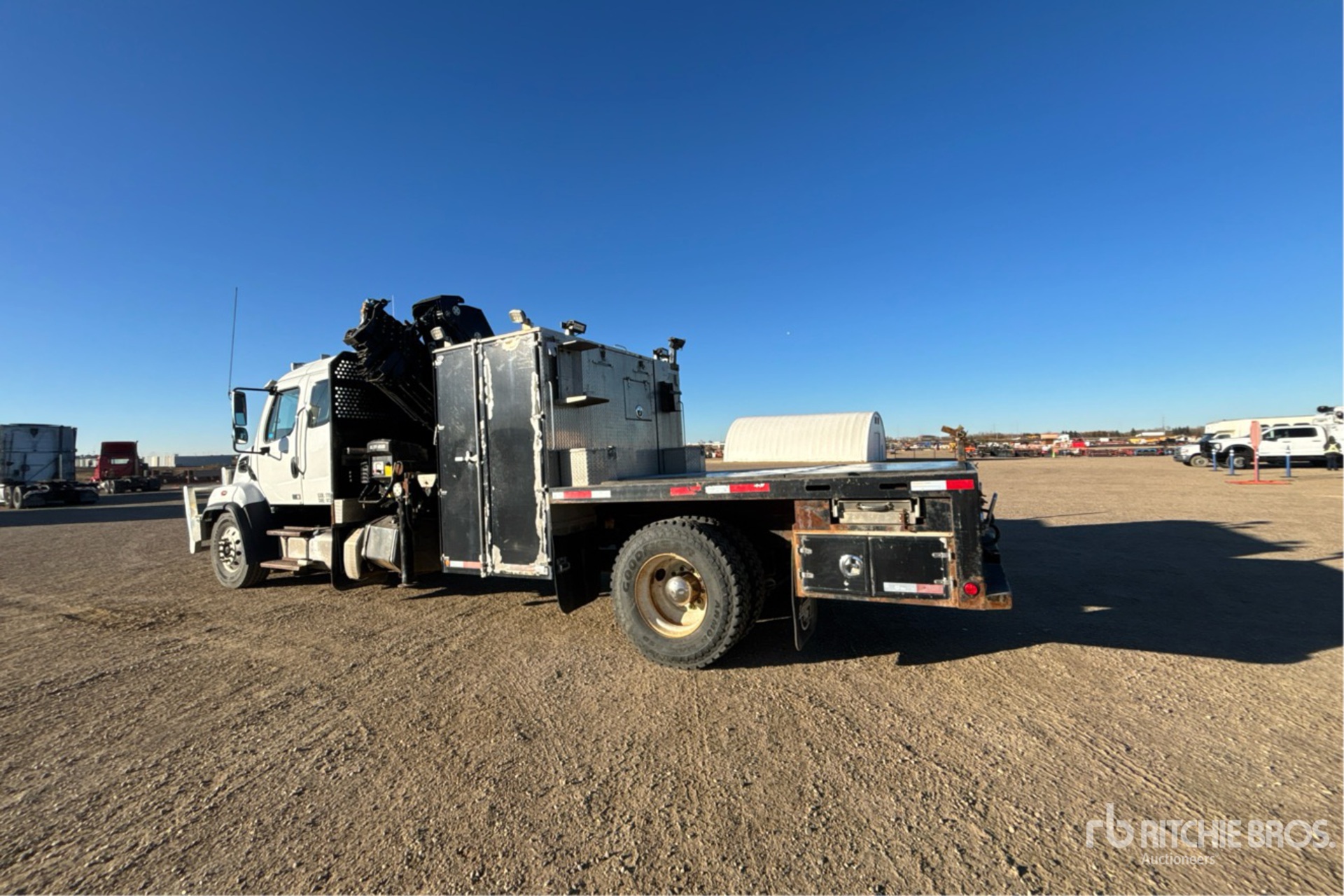 2013 Freightliner 108SD