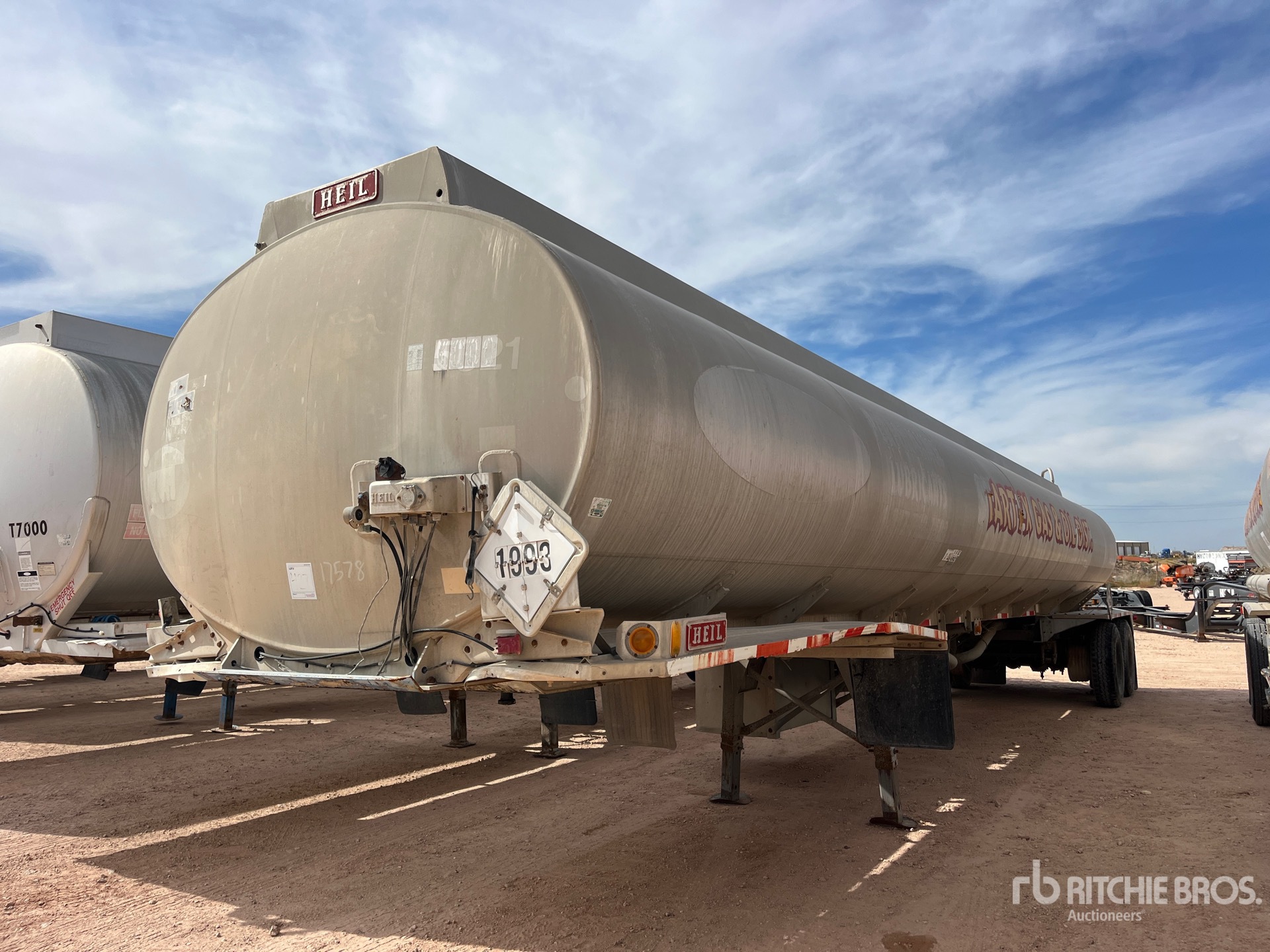 1993 Heil 9200 gal T/A