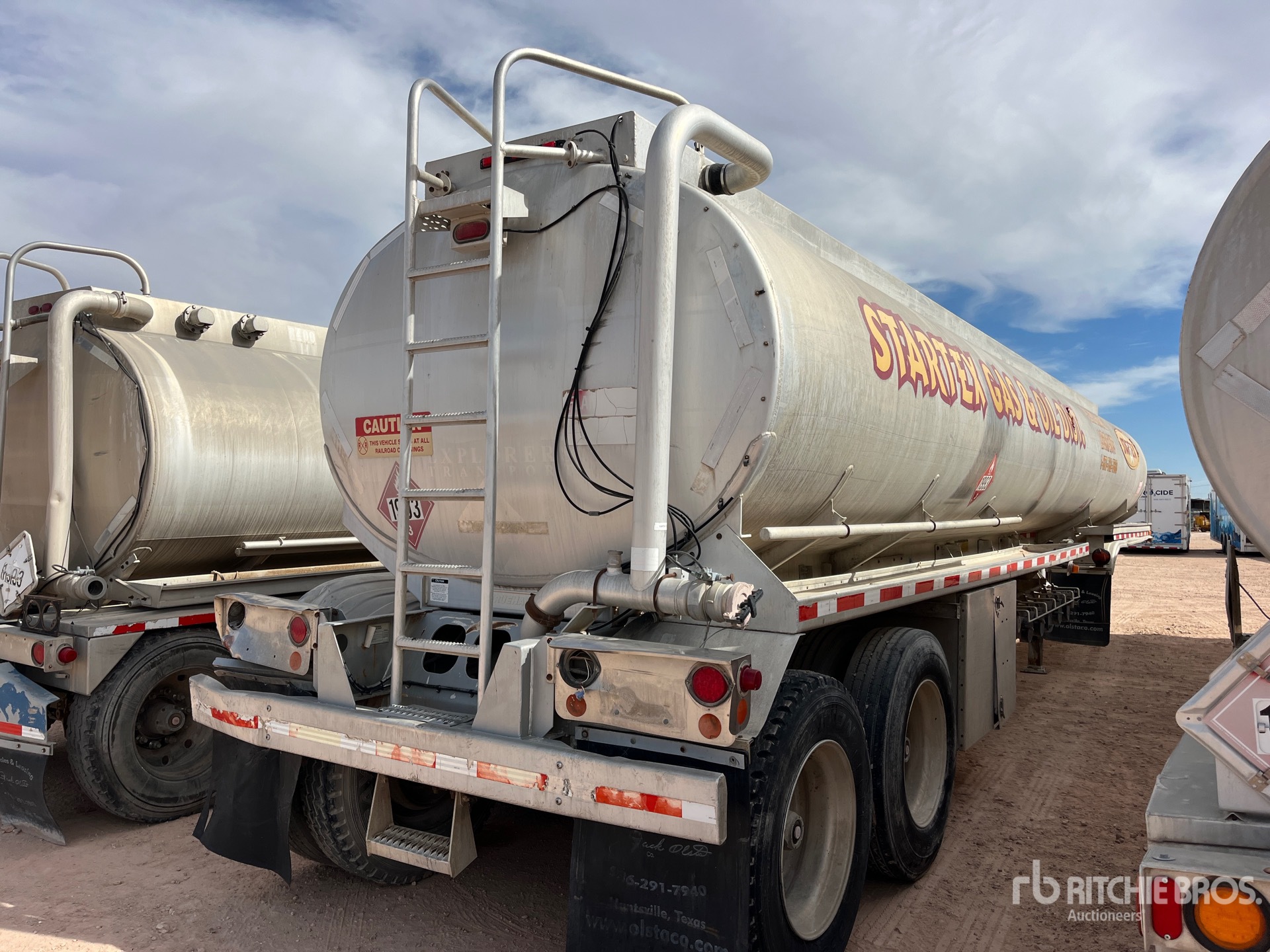 1999 Fruehauf 6550 gal T/A