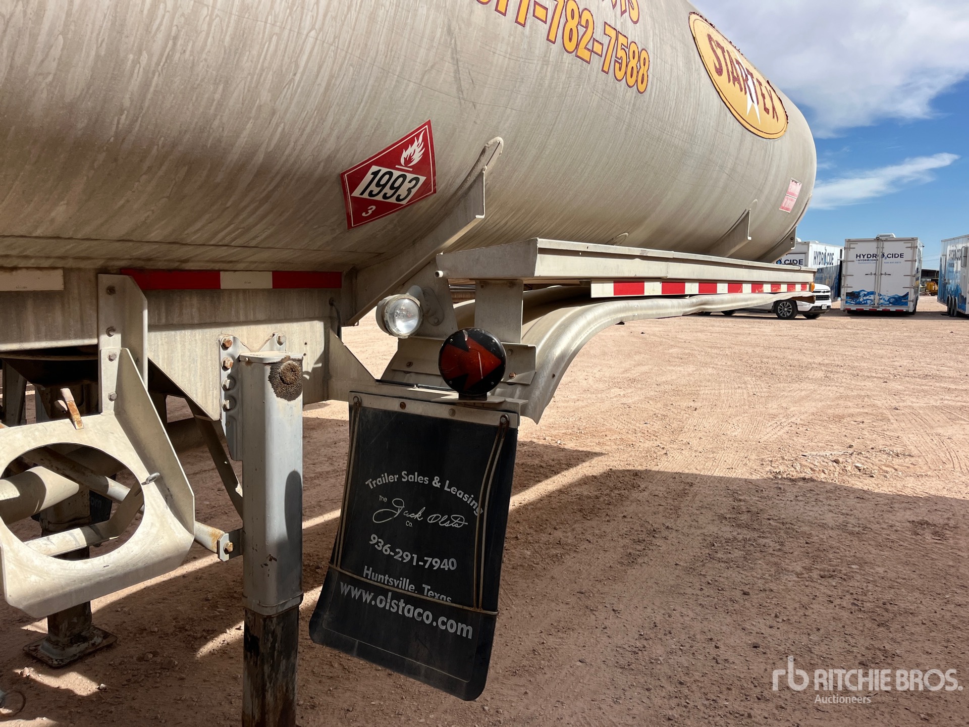 1999 Fruehauf 6550 gal T/A