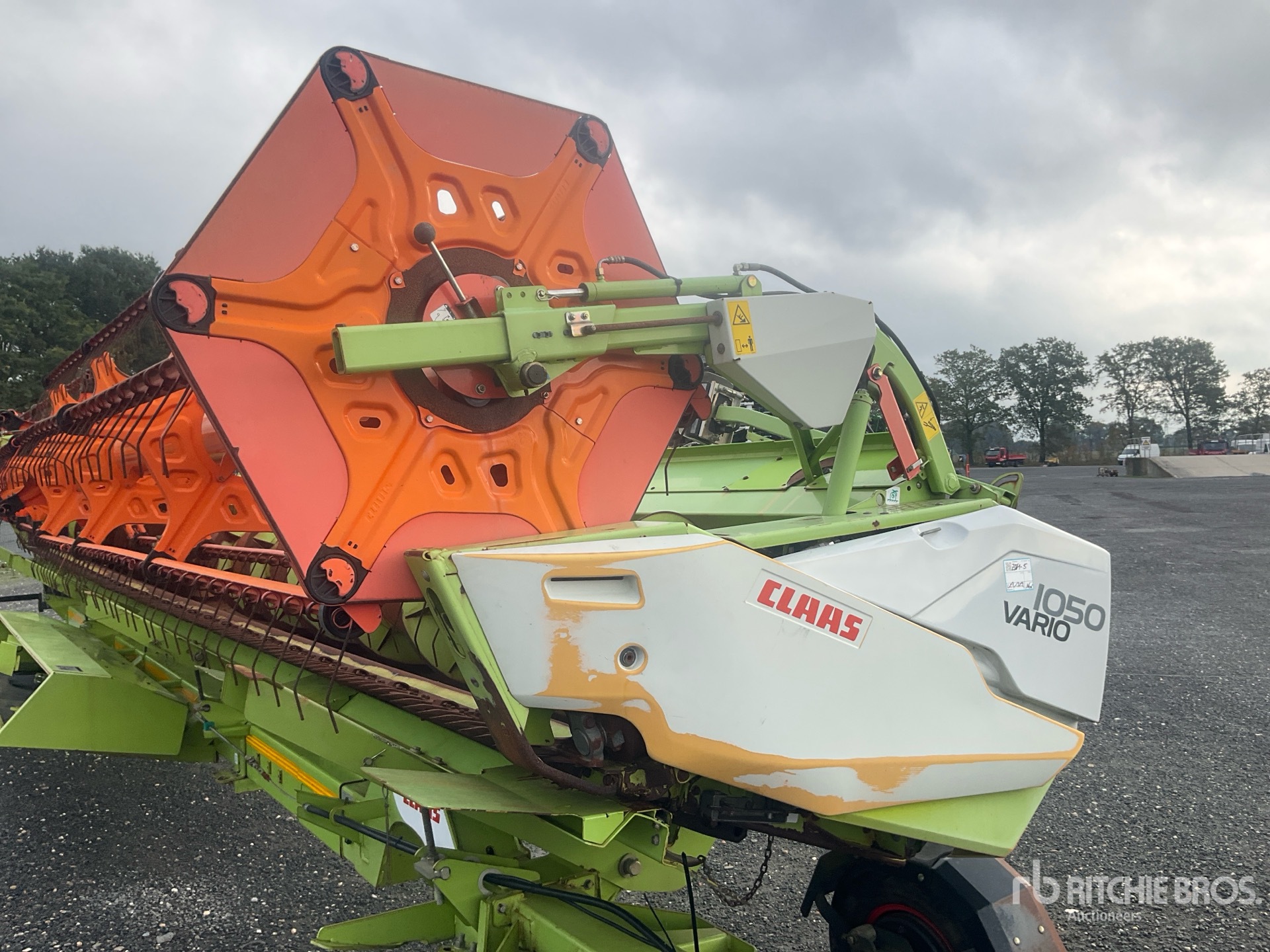 2012 Claas 1050