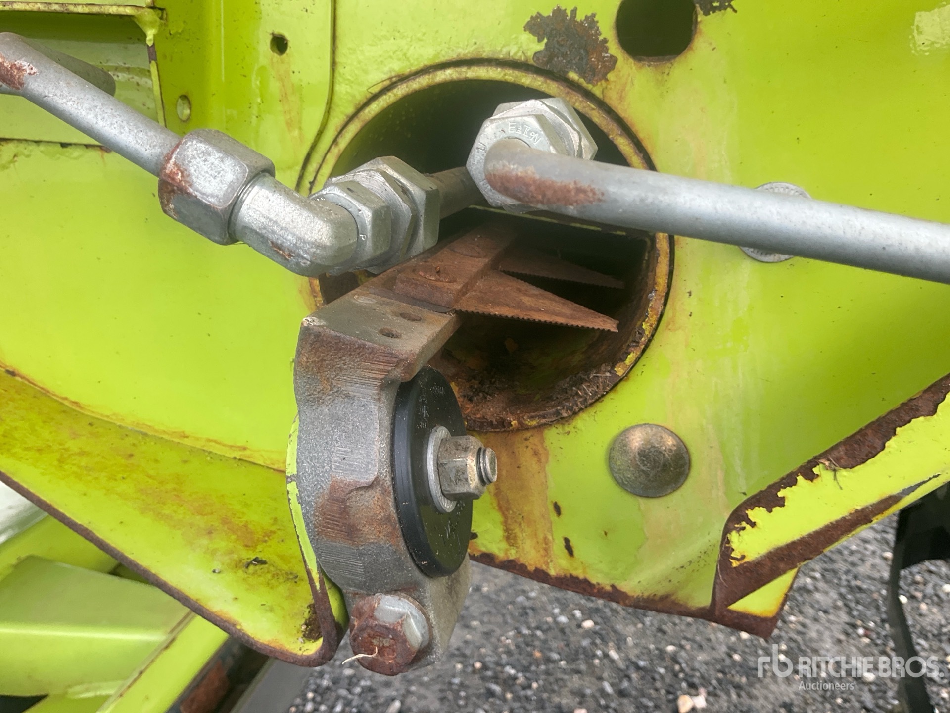 2012 Claas 1050