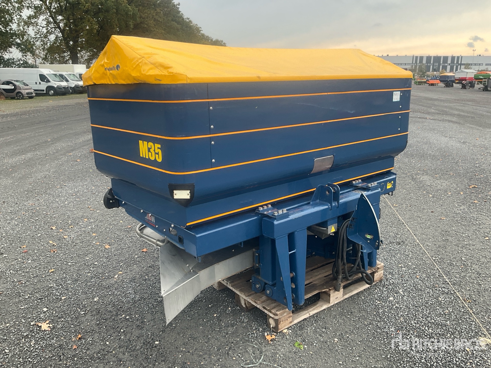 2021 Bogballe M35