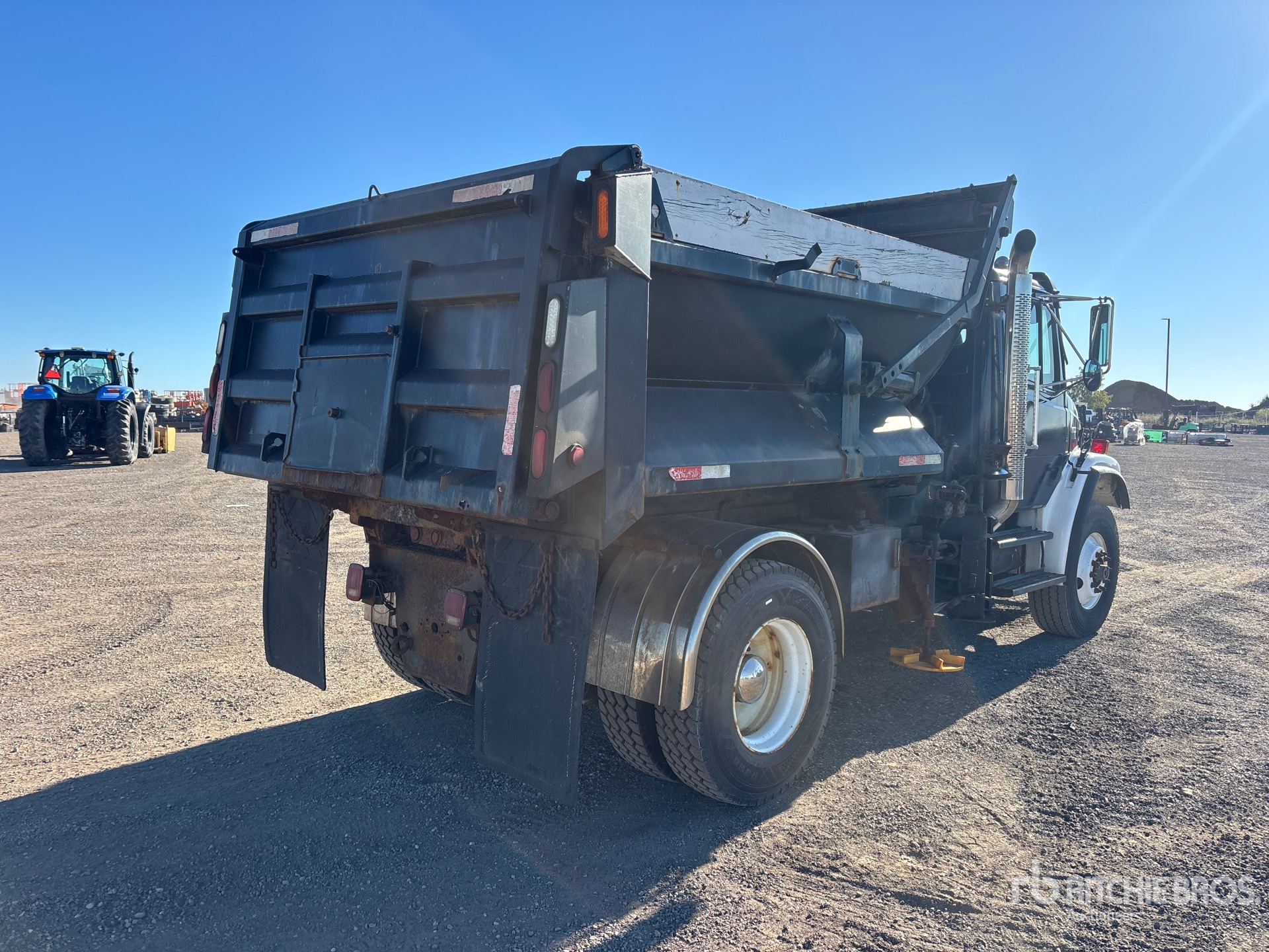 2003 Freightliner FL80