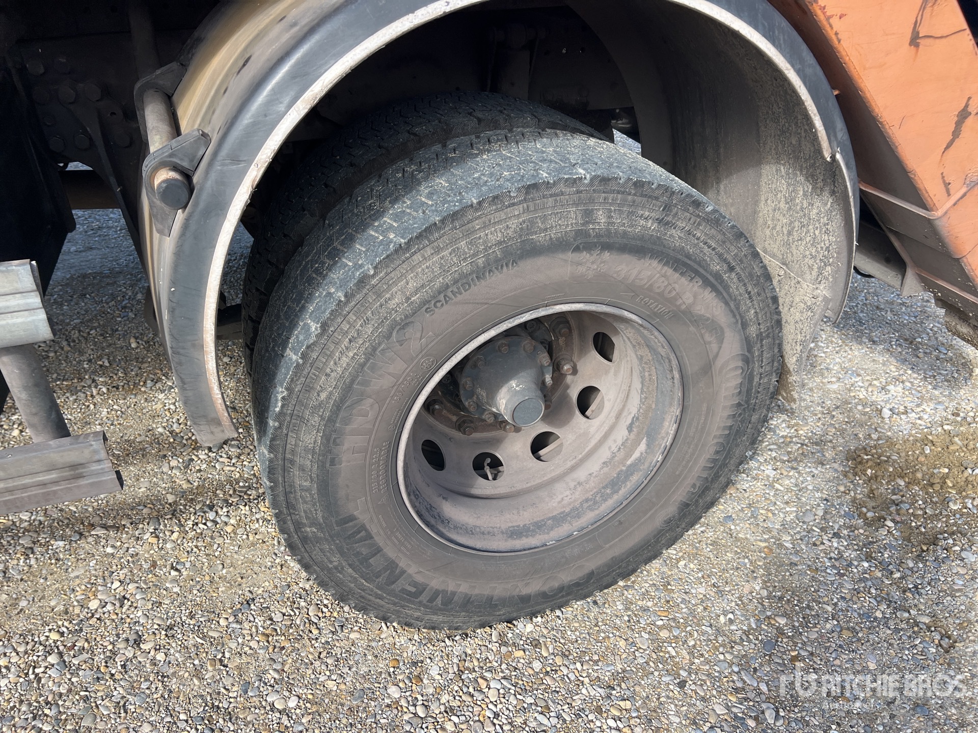 2011 Scania P400