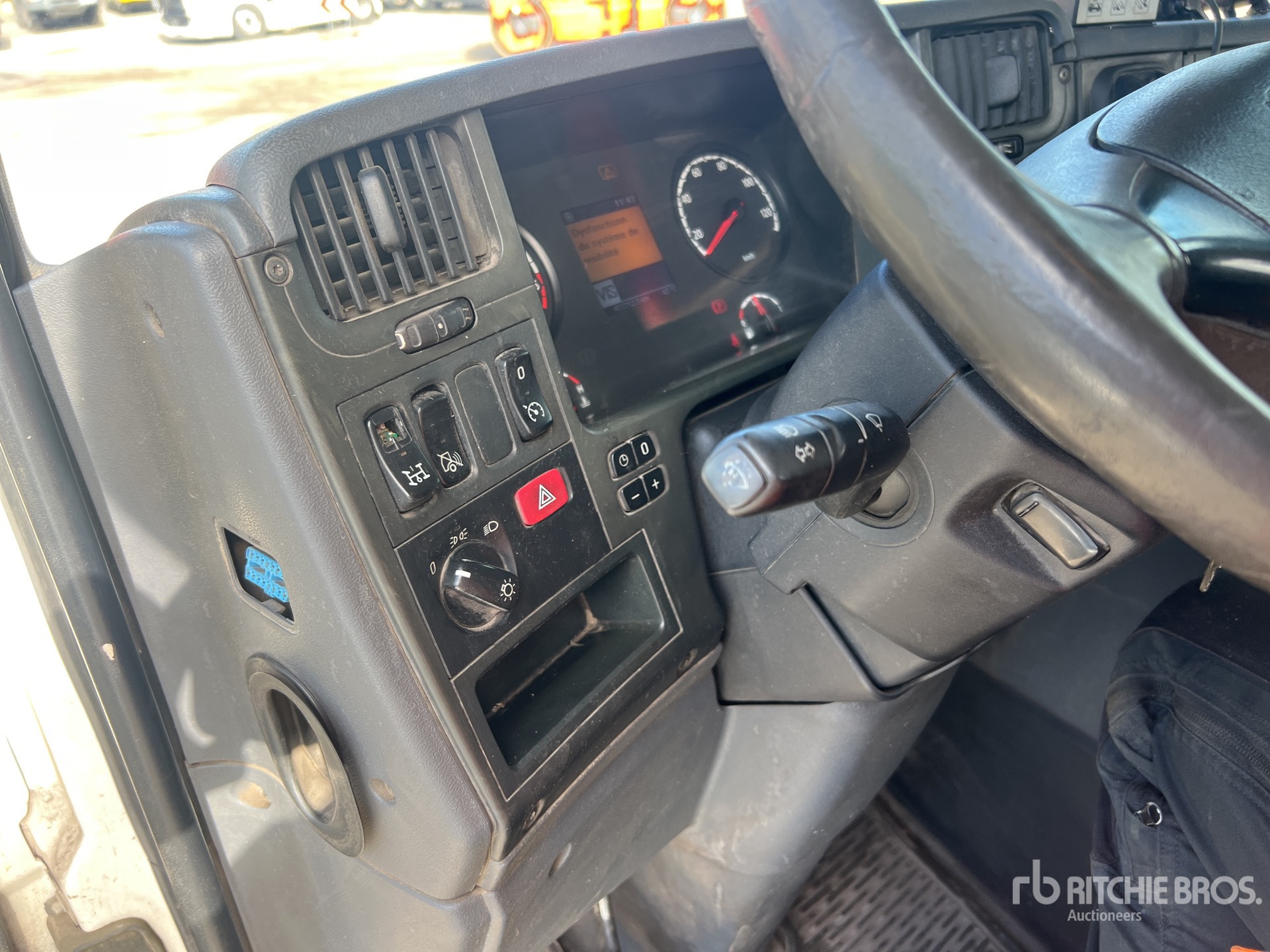 2011 Scania P400