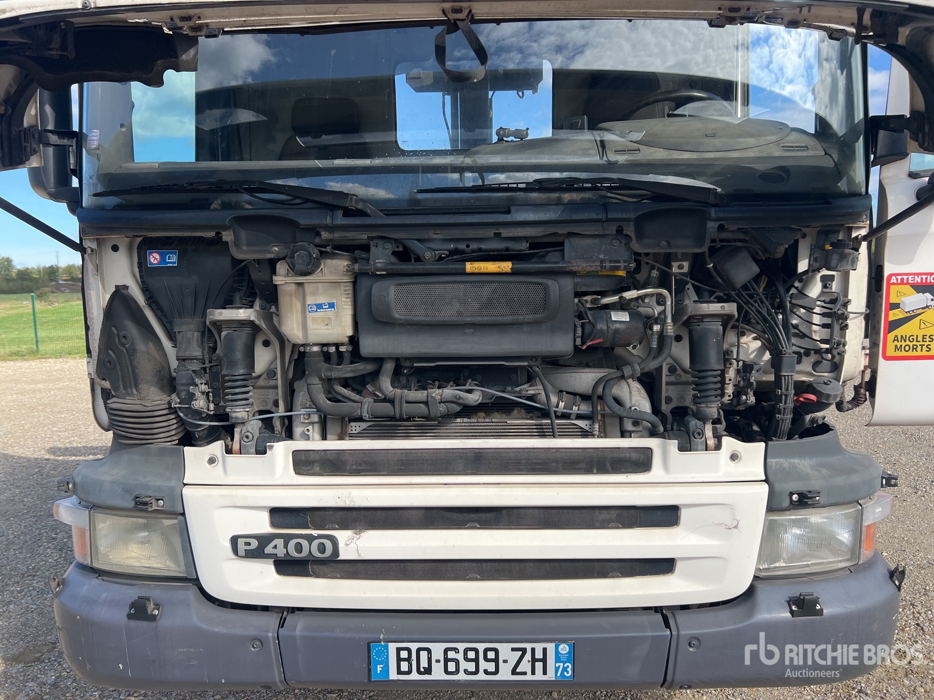 2011 Scania P400