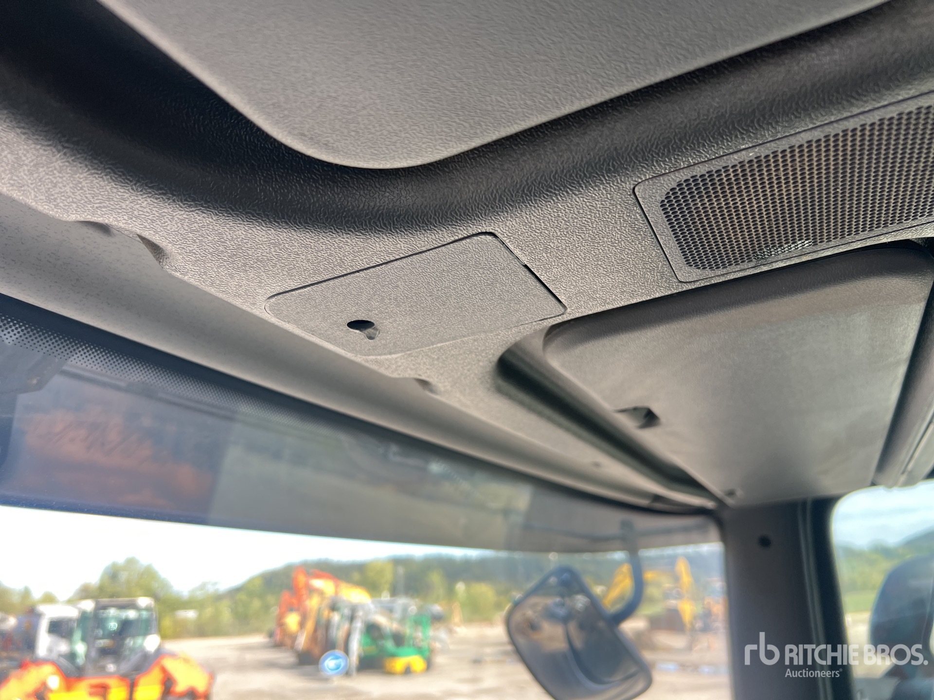 2011 Scania P400