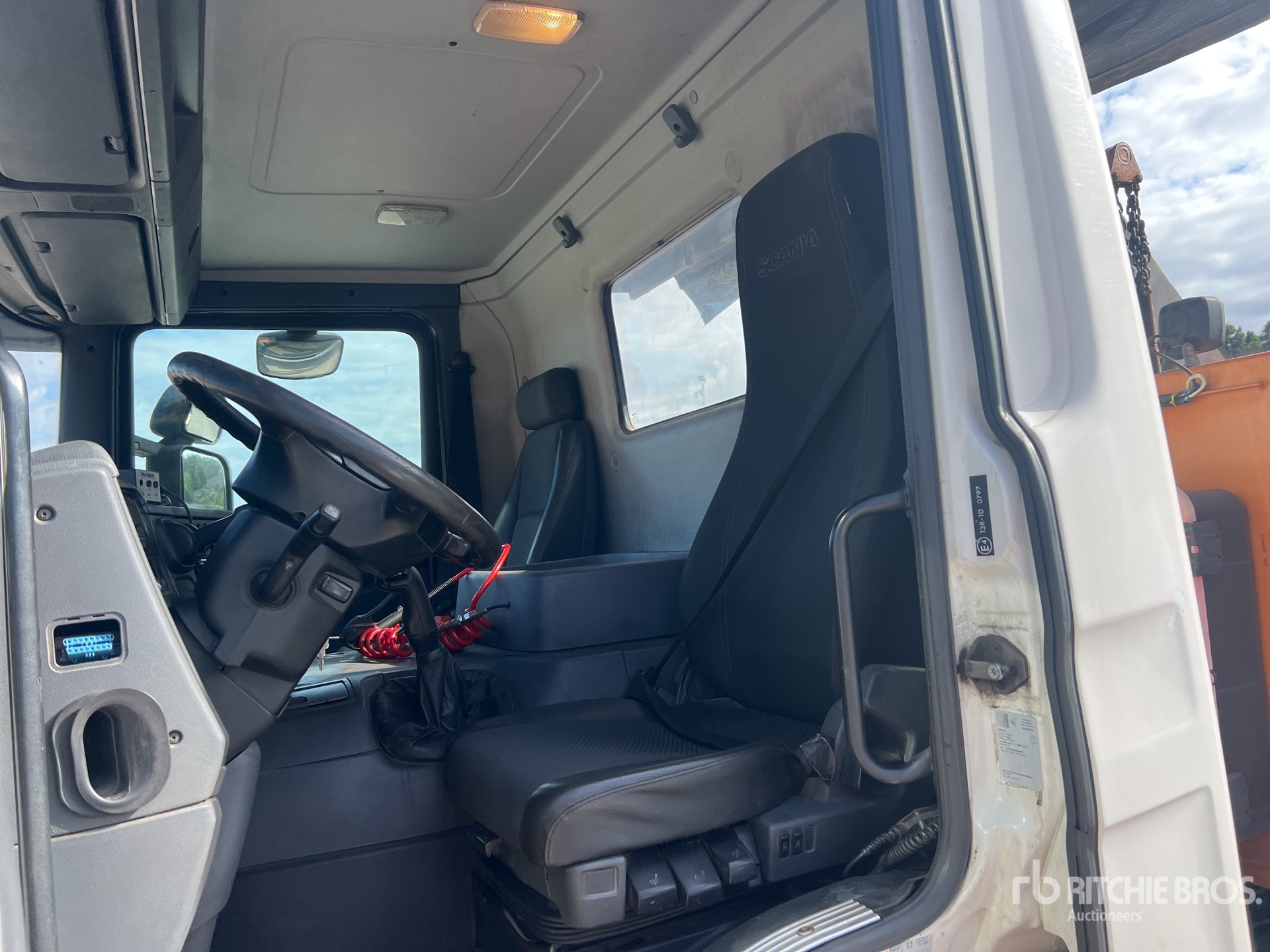 2011 Scania P400