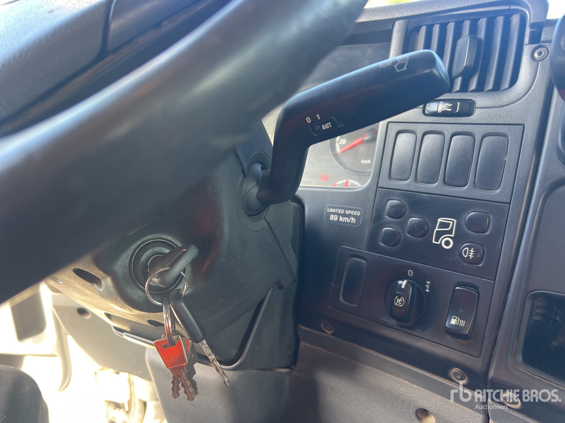 2011 Scania P400