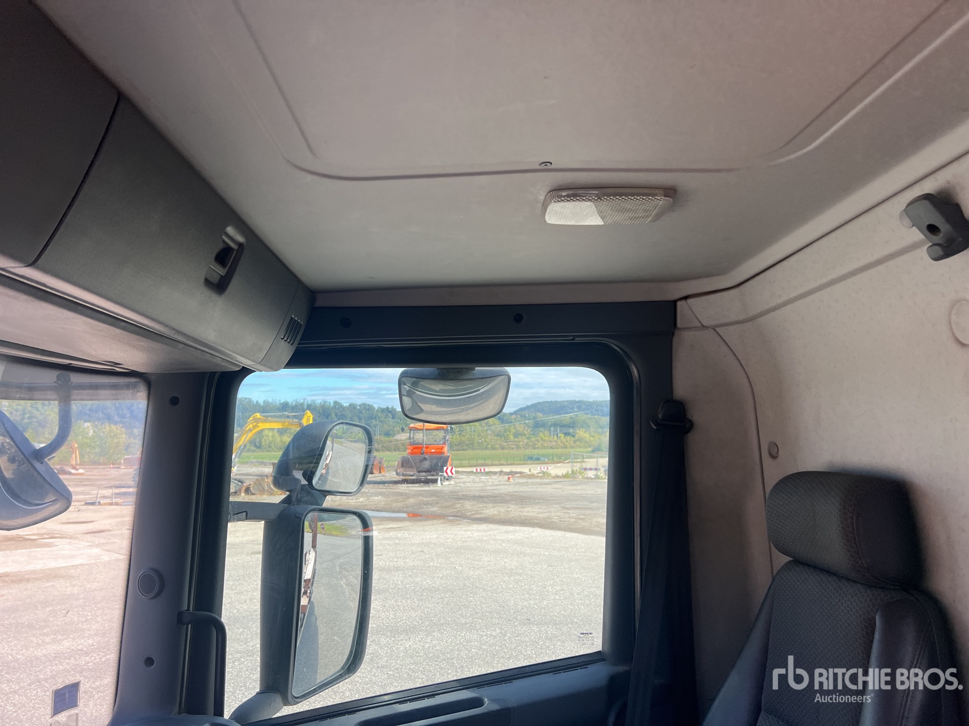 2011 Scania P400