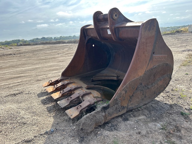 Volvo EV700B-HD 89 in 5 m3 Digging Excavator Bucket - Fits Volvo 750