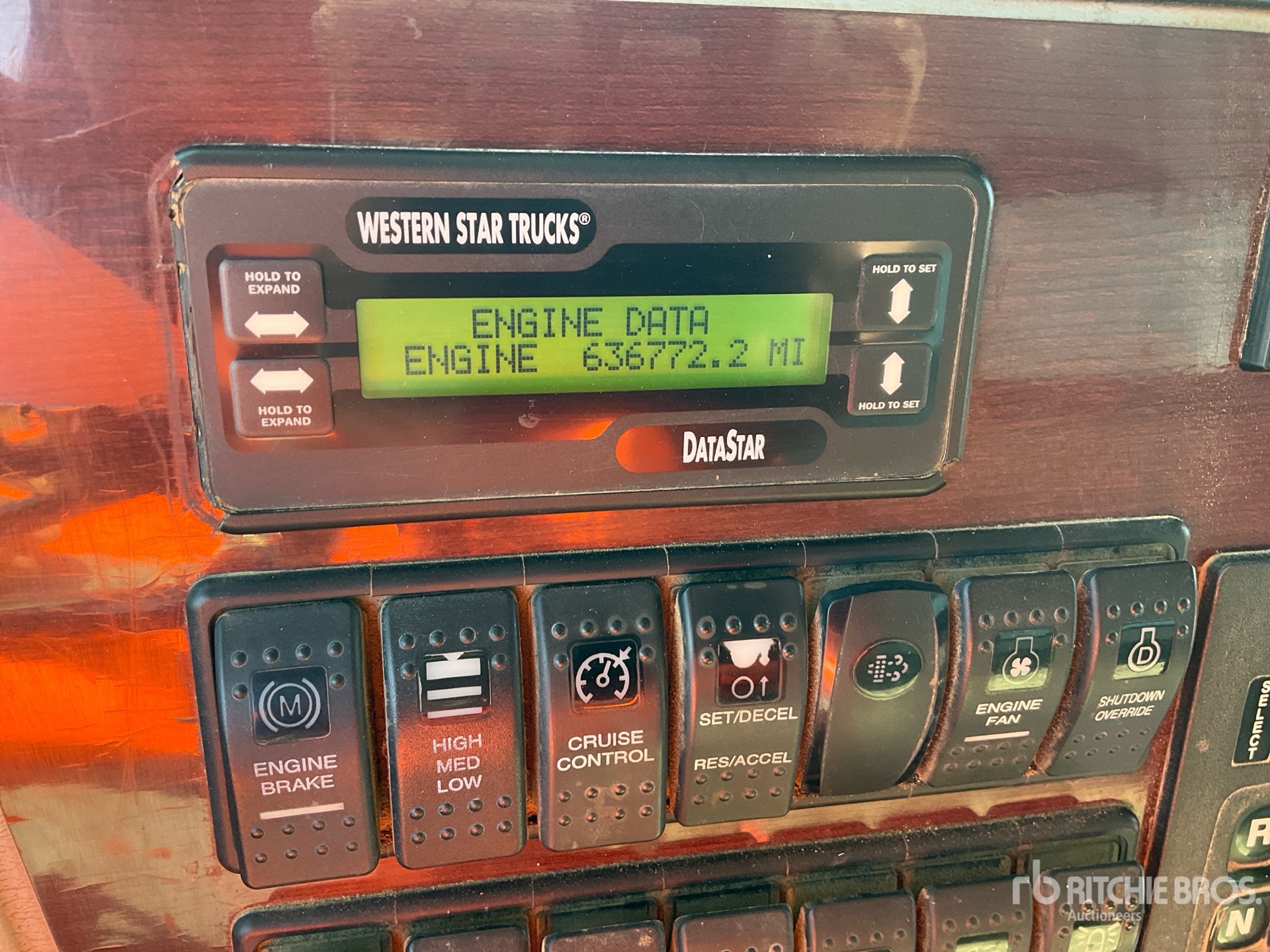 2016 Western Star 4900FA