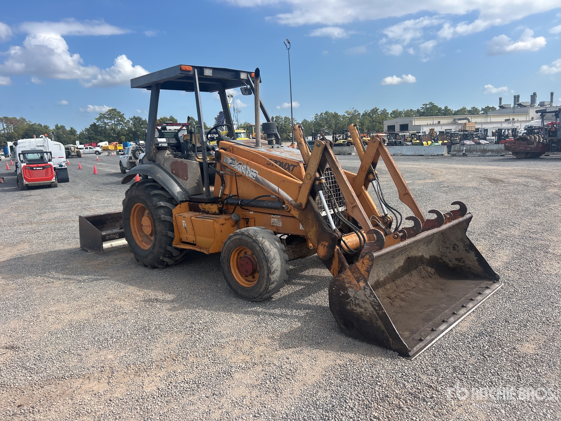 2006 Case 570MXT