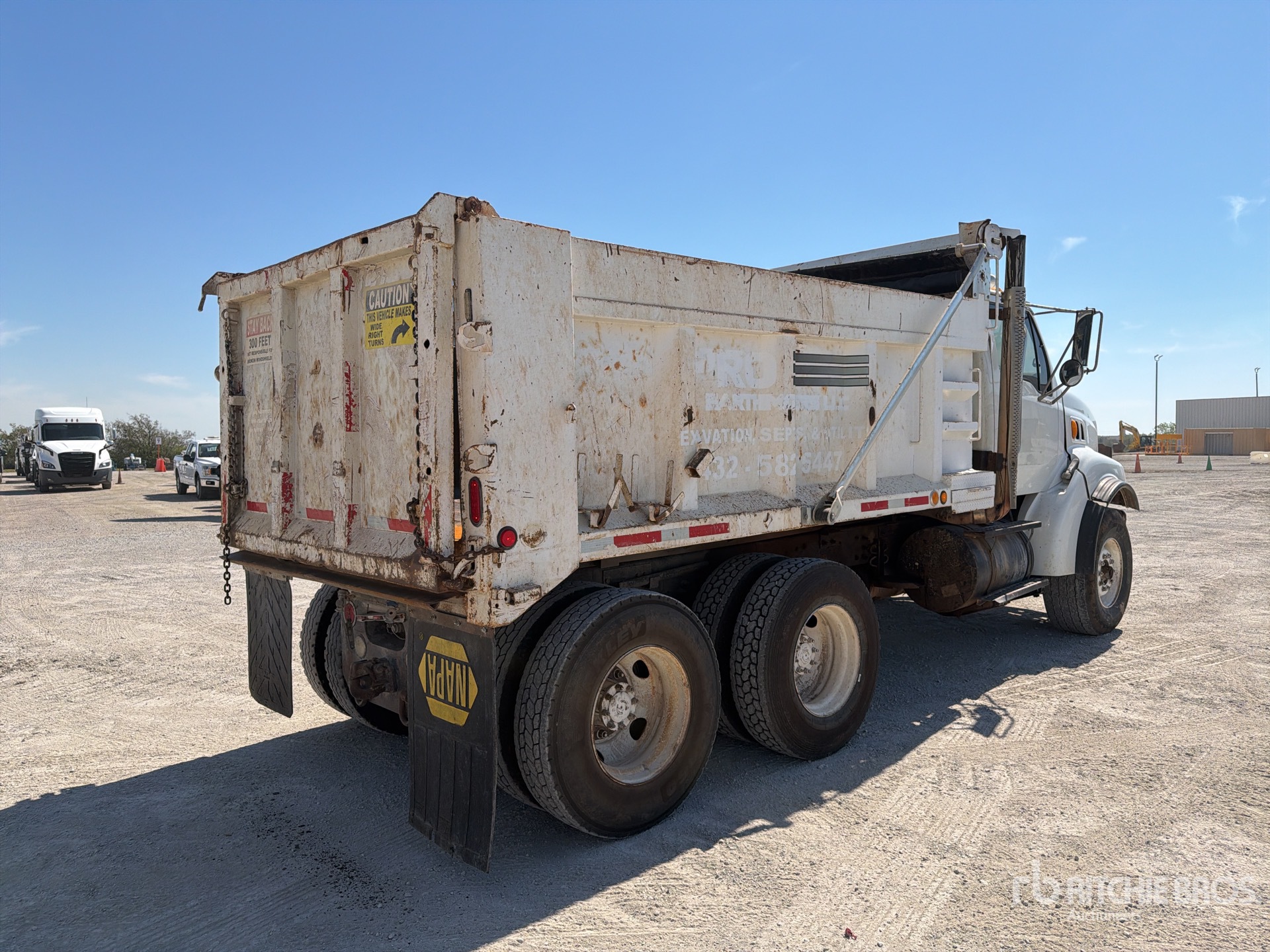 2004 Sterling LT9500