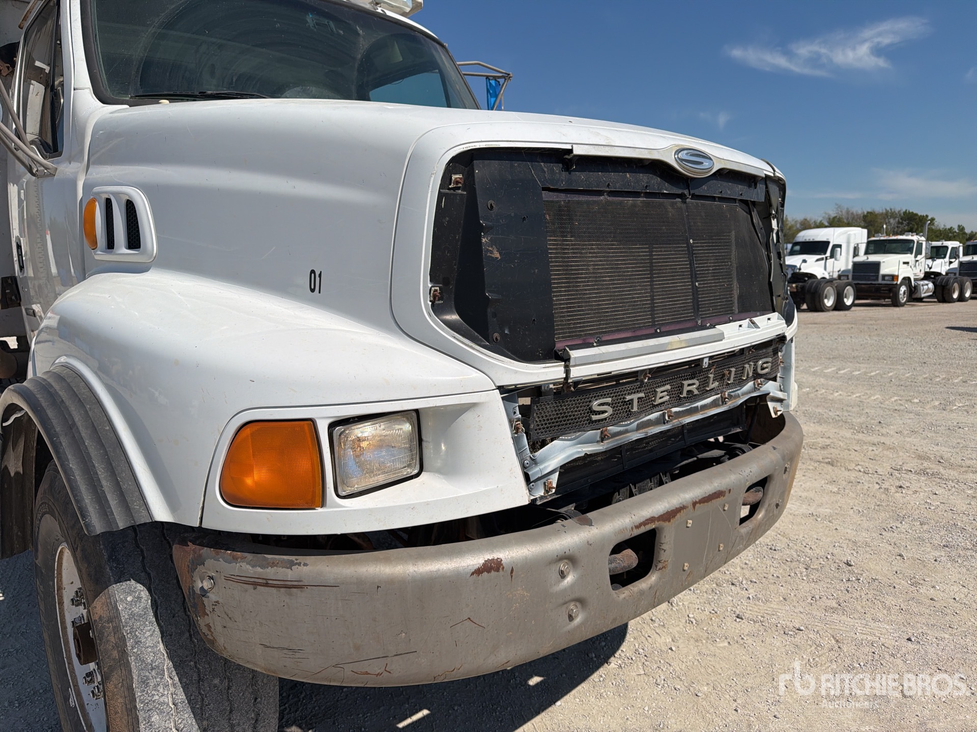 2004 Sterling LT9500