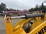 Hydraulics with Bucket Tilt Cylinders