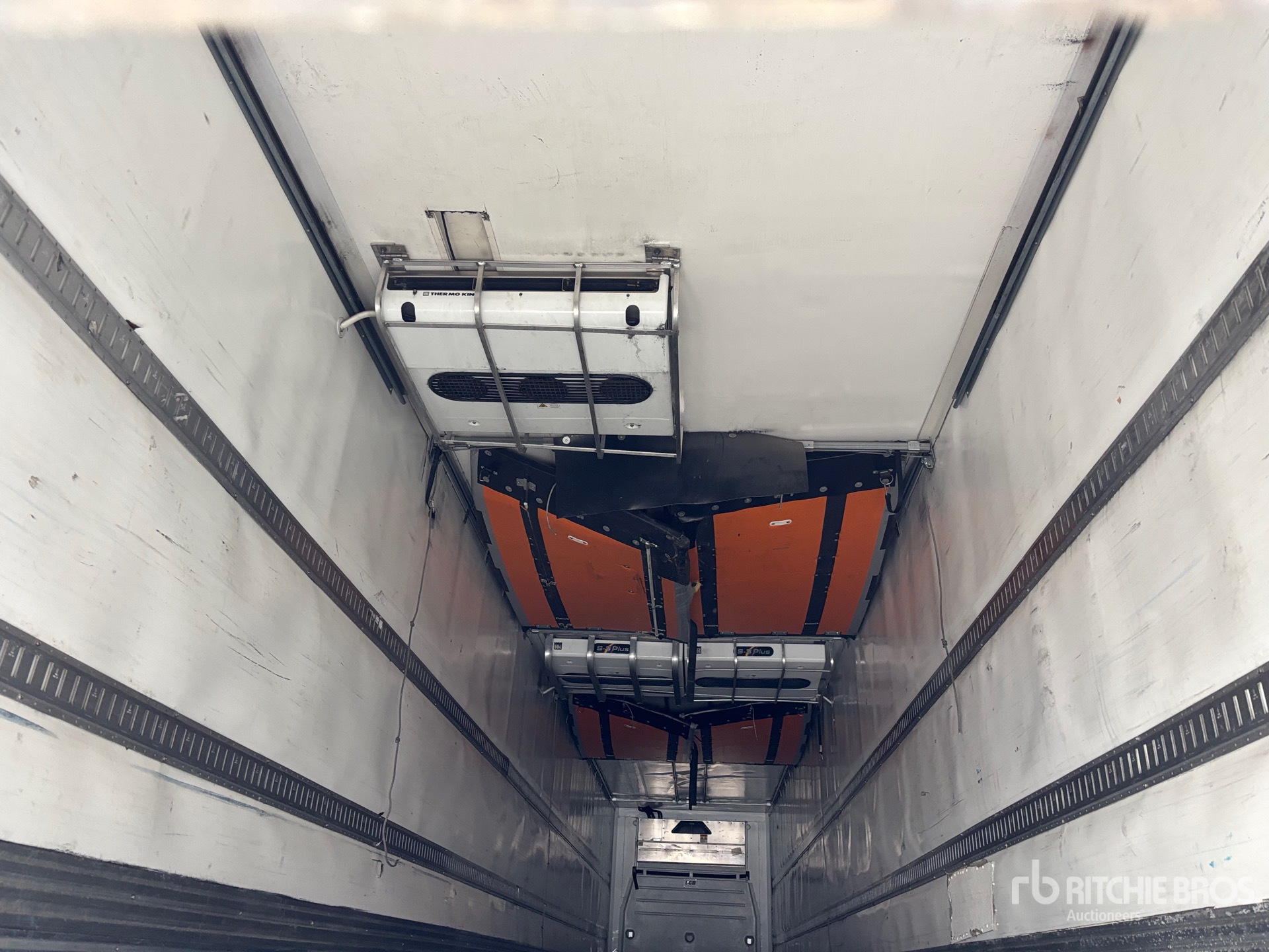 2016 Hyundai 53 FT X 102 IN T/A MULTI -TEMP