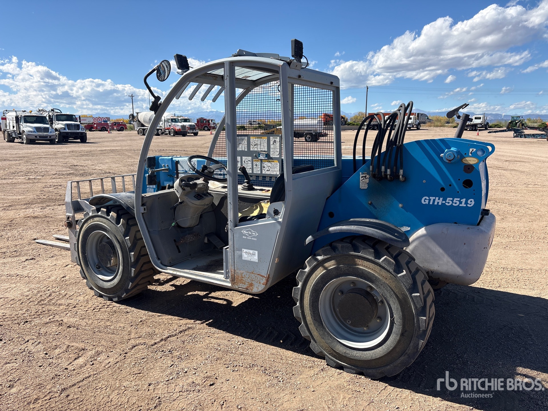 2008 Genie GTH-5519