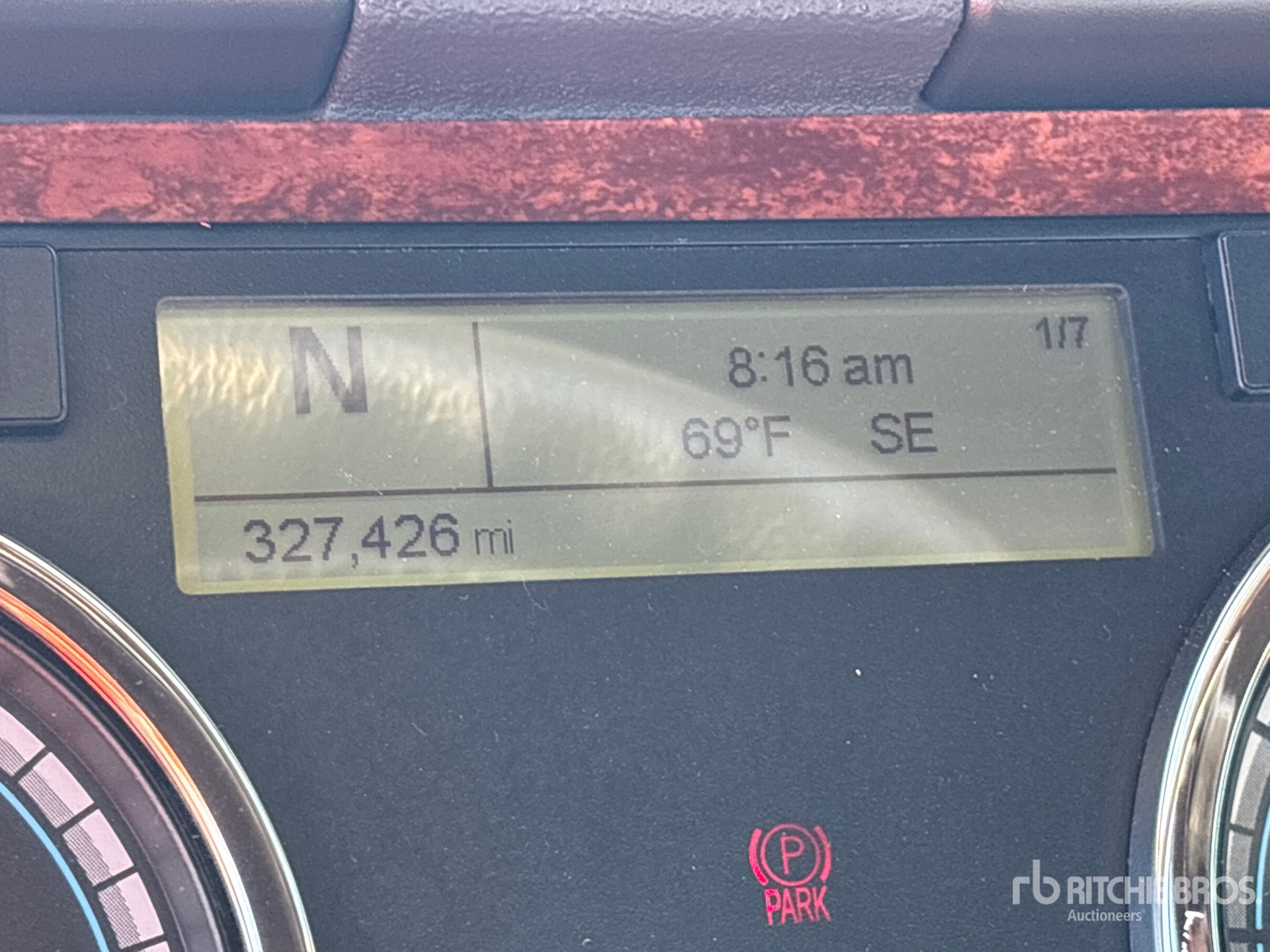 2020 Freightliner CASCADIA 113