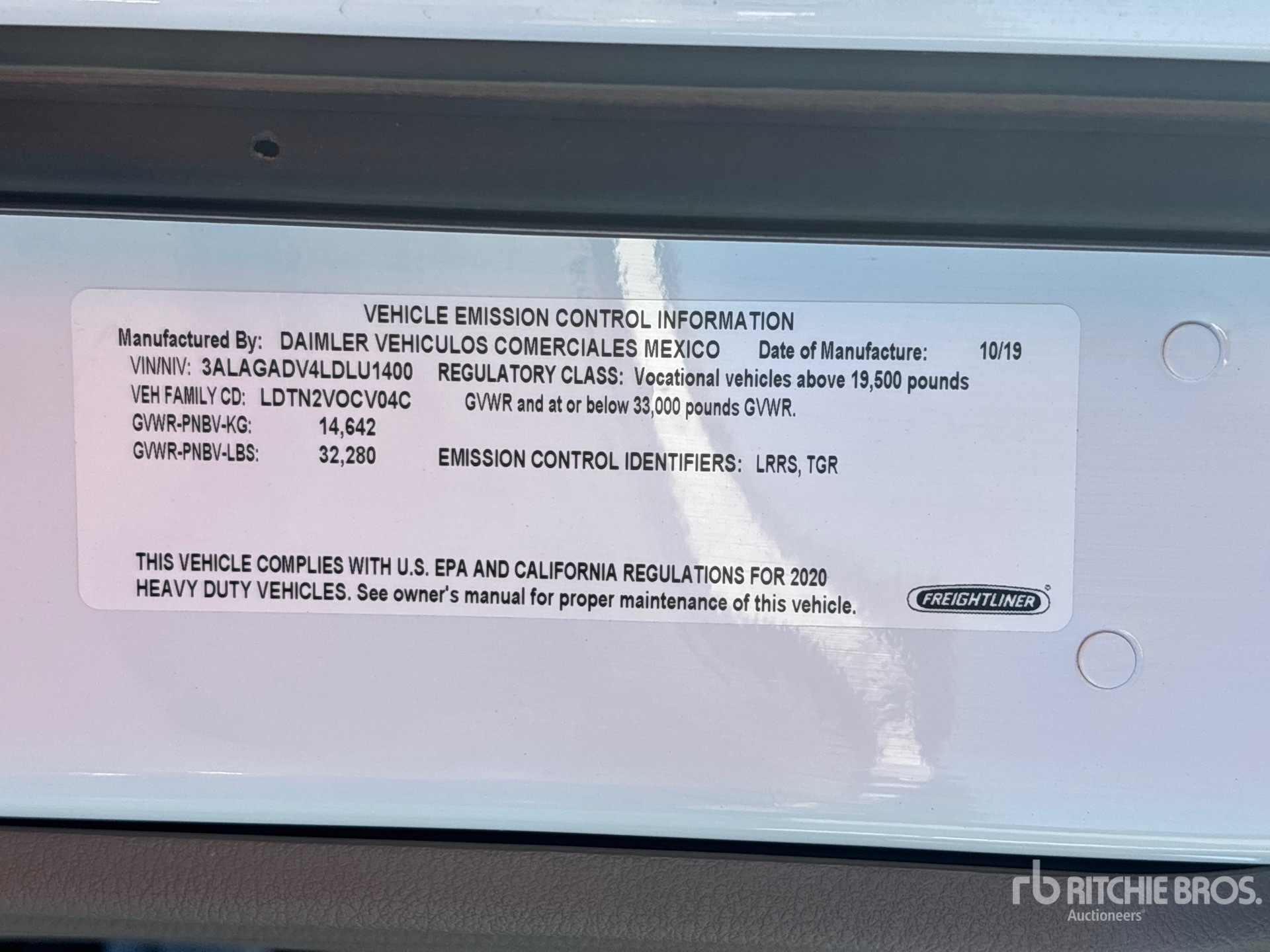 2020 Freightliner CASCADIA 113