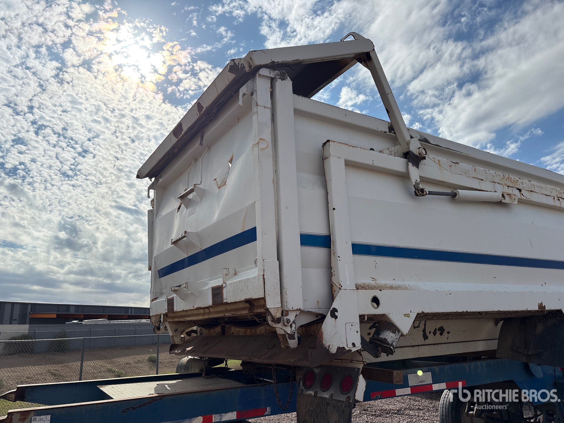 2004 Superior 2/AXLE ROLLBACK