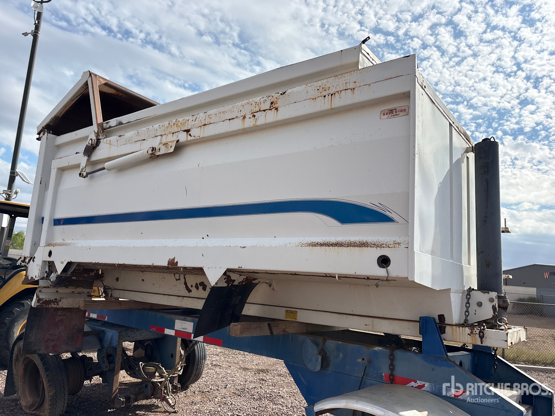 2004 Superior 2/AXLE ROLLBACK