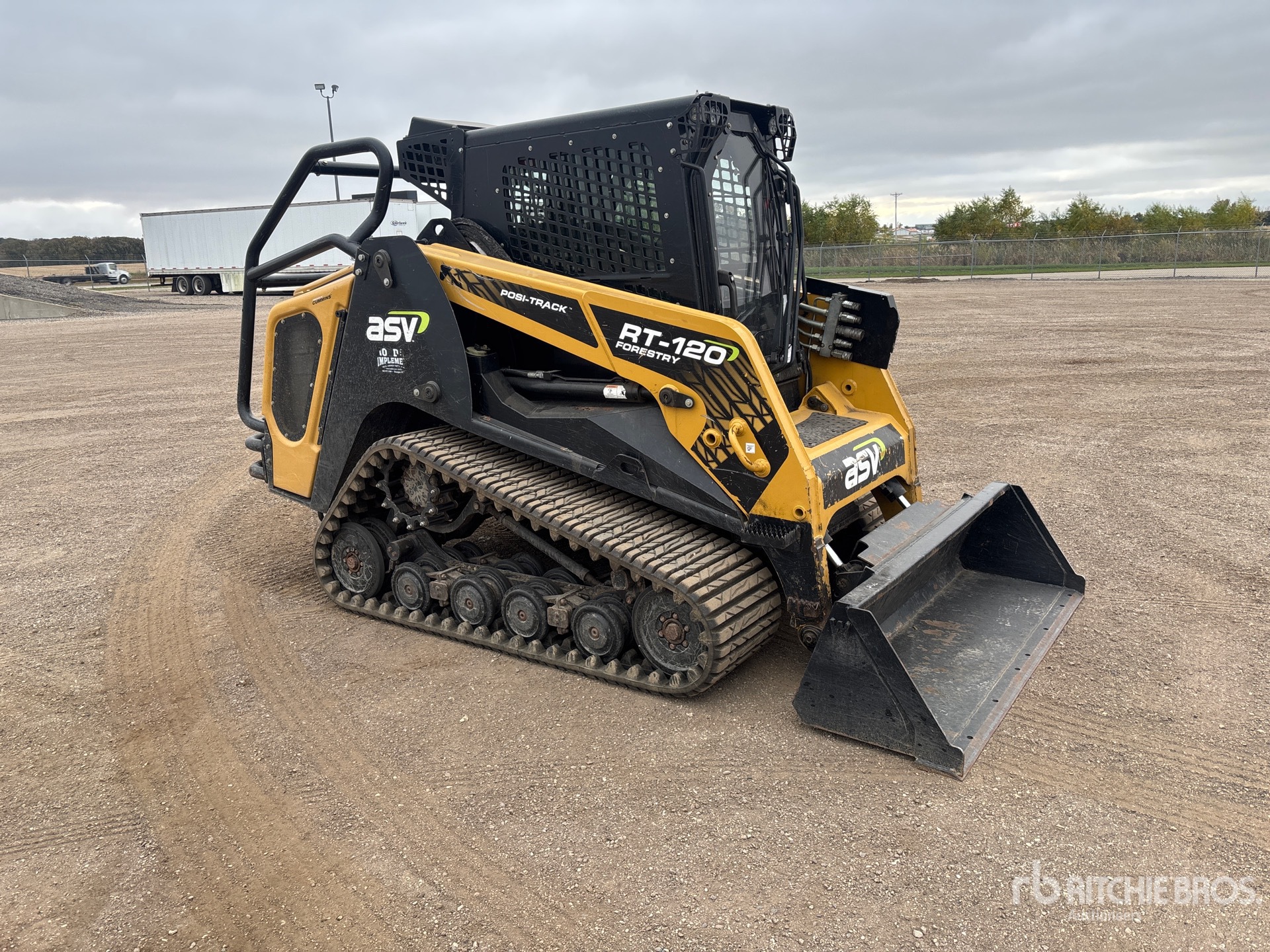 2018 ASV RT120F