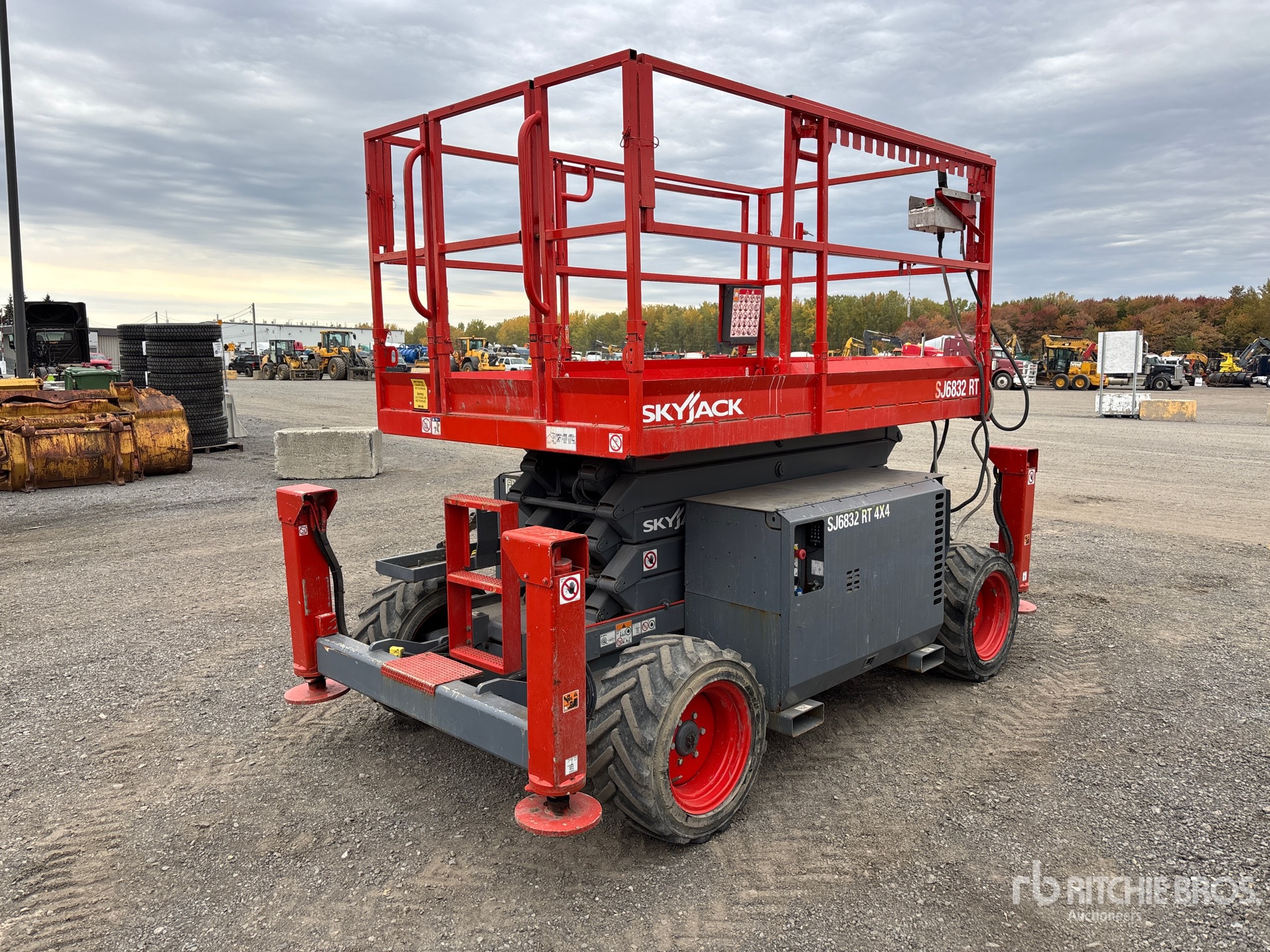 2020 Skyjack SJ6832 RT