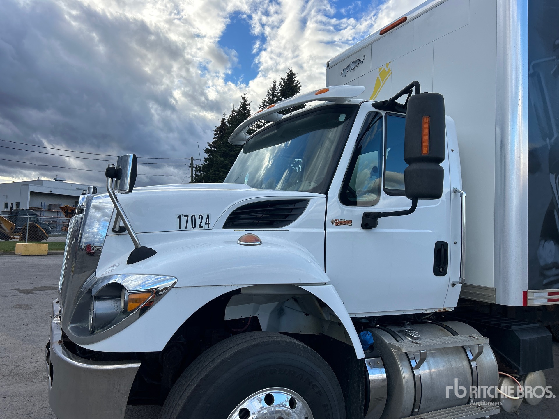 2018 International WorkStar 7400