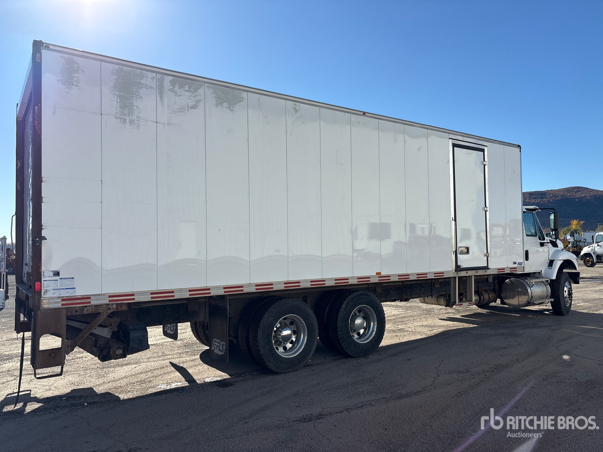 2018 International WorkStar 7400
