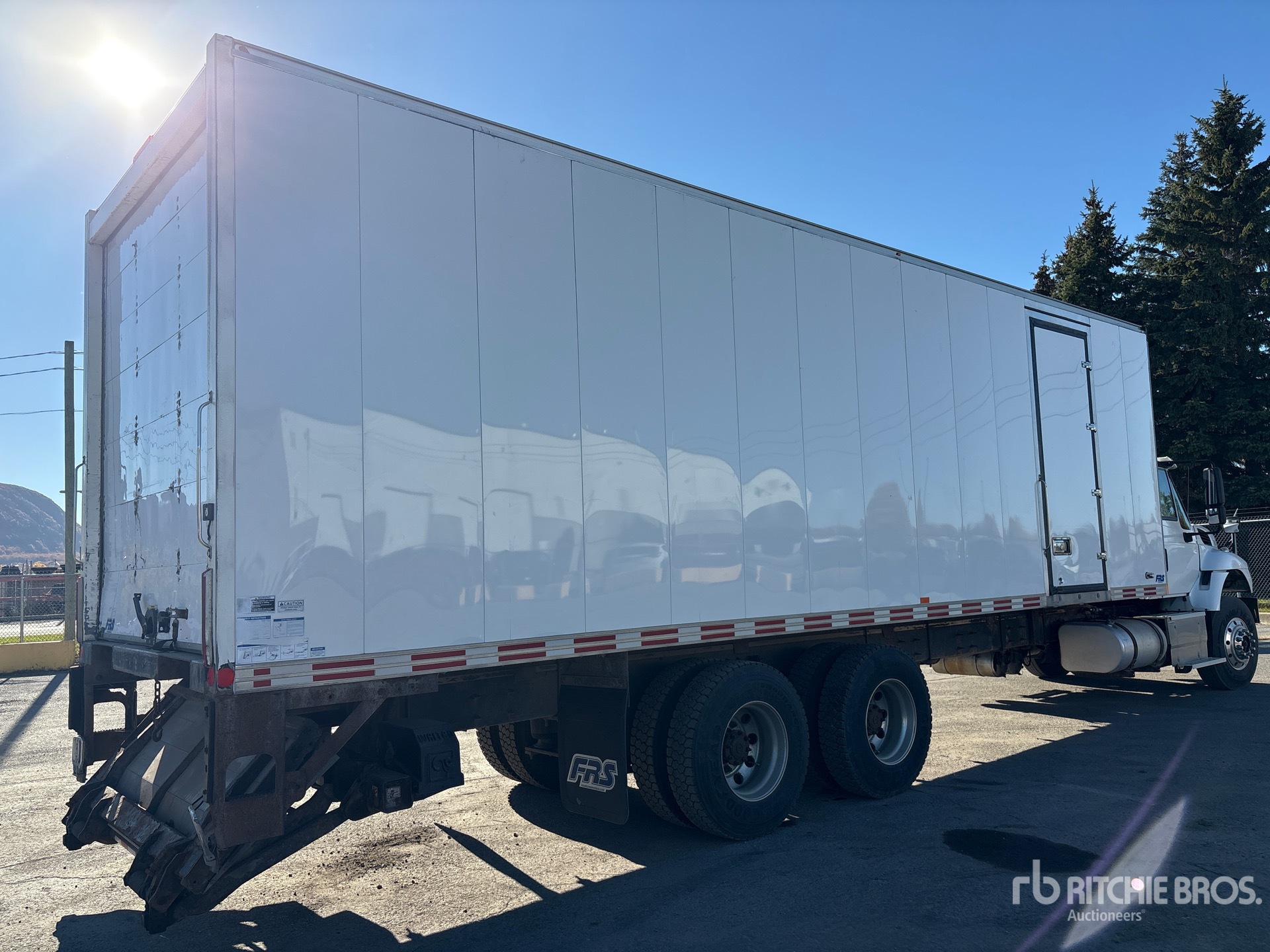 2017 International WORKSTAR 7500