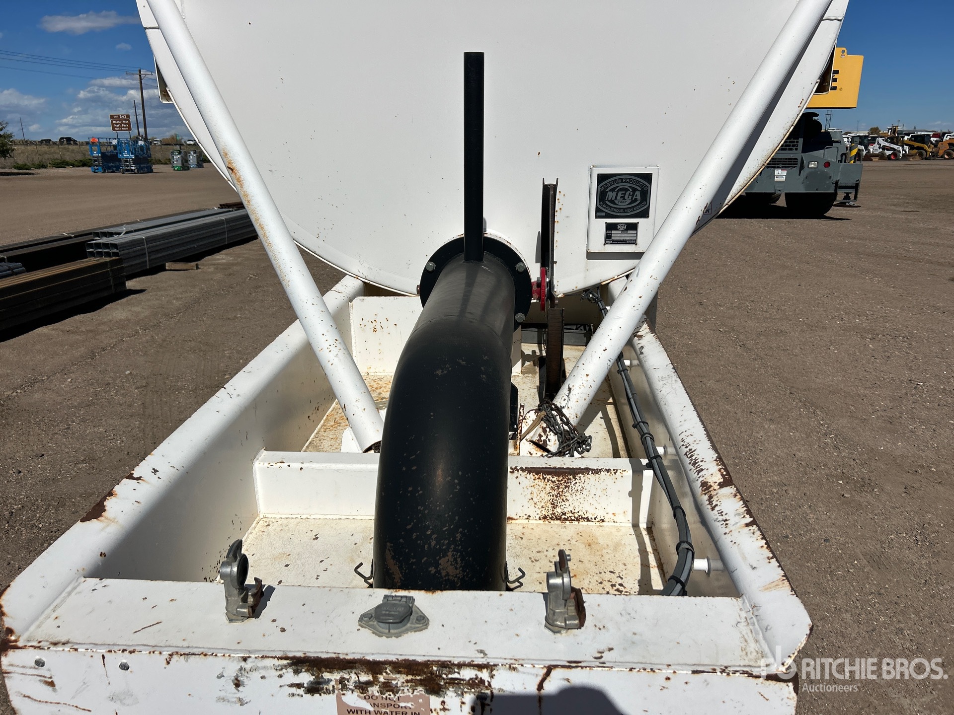 2005 Mega 12000 GAL S/A