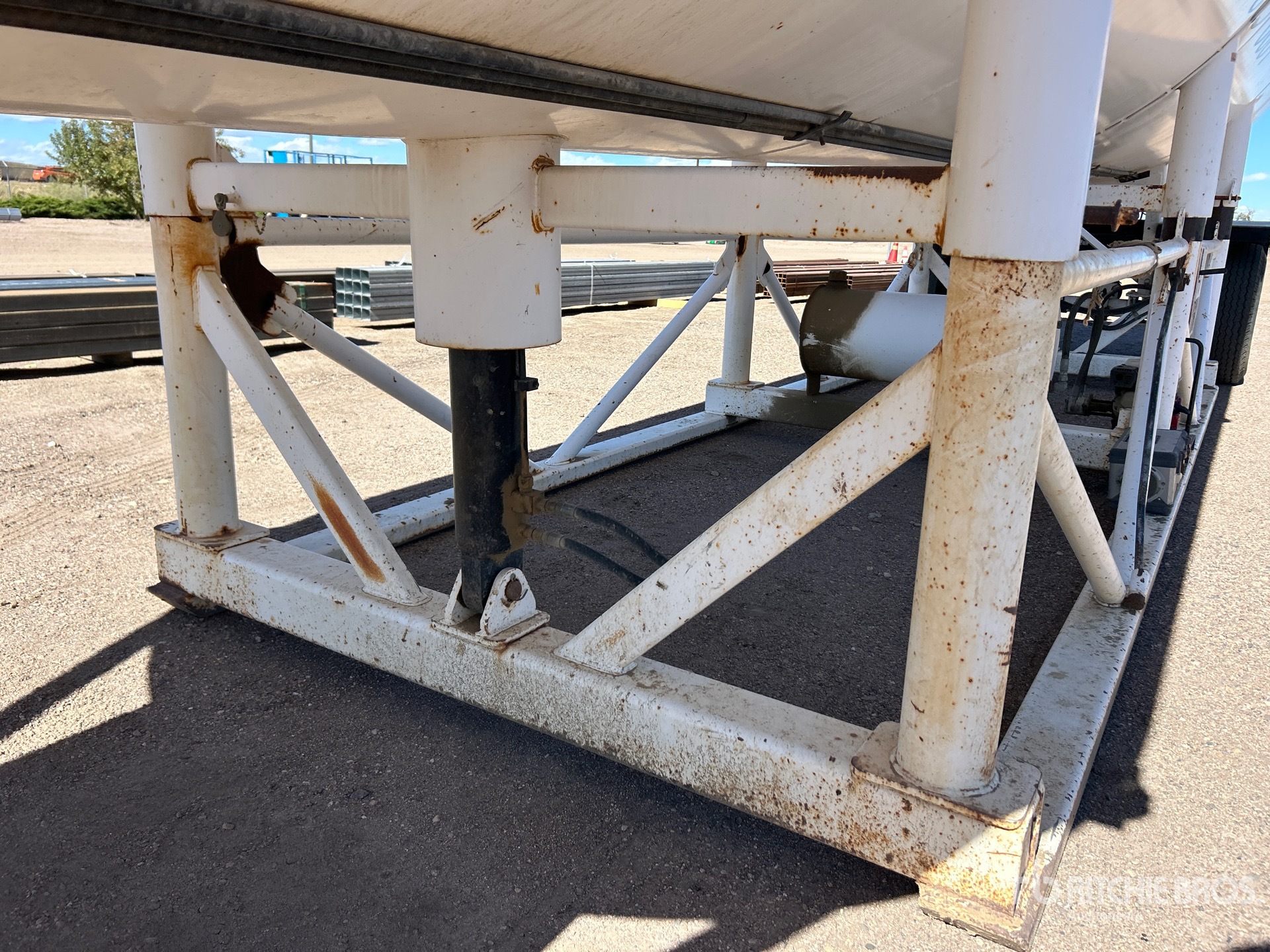 2005 Mega 12000 GAL S/A