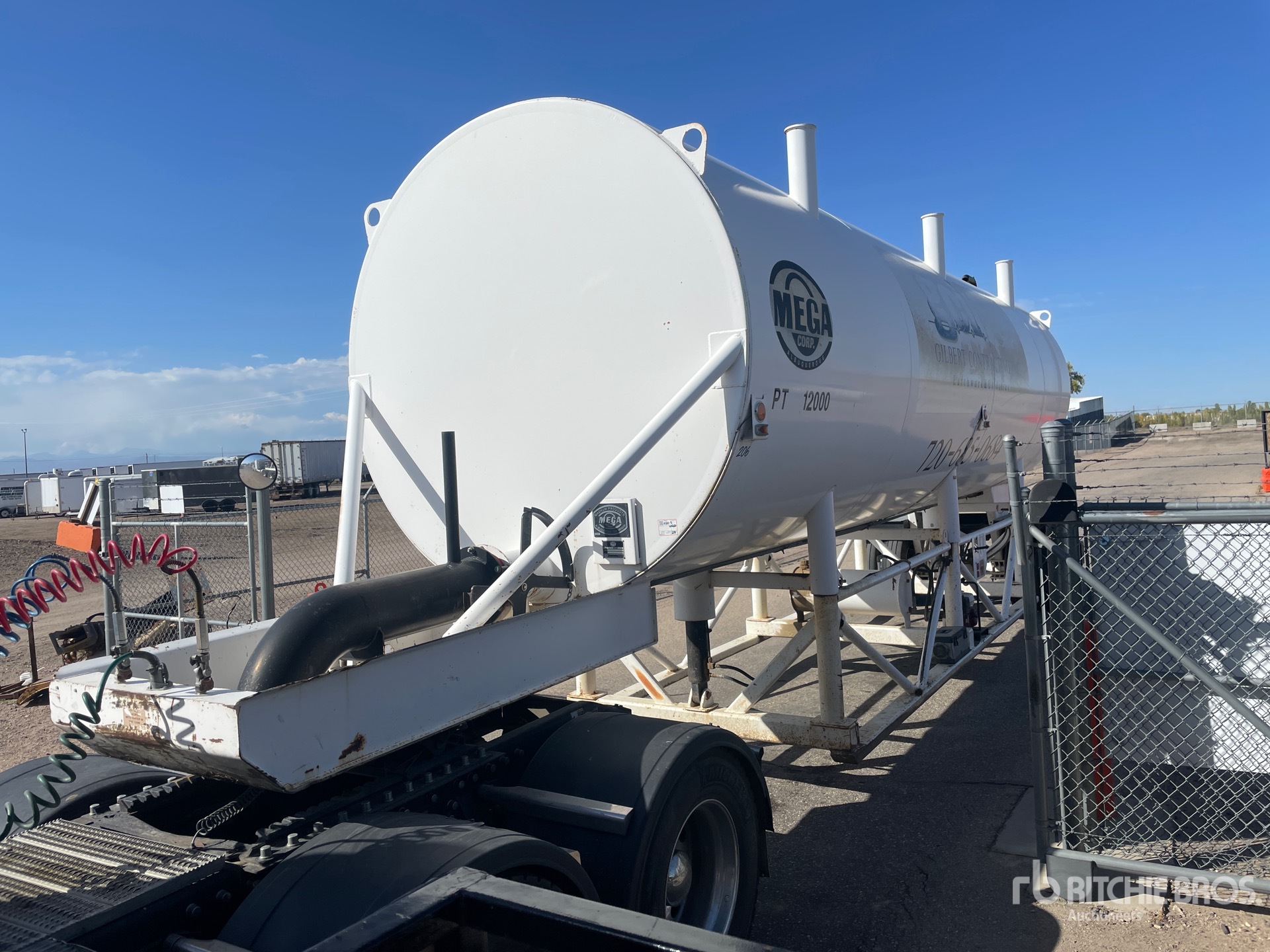 2005 Mega 12000 GAL