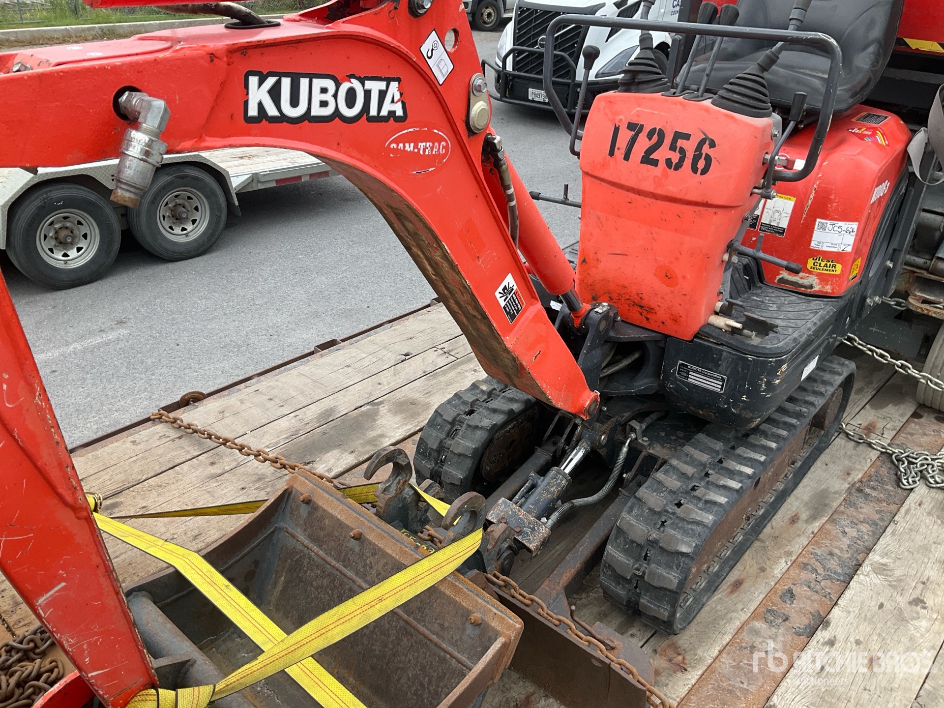 2020 Kubota K008-3