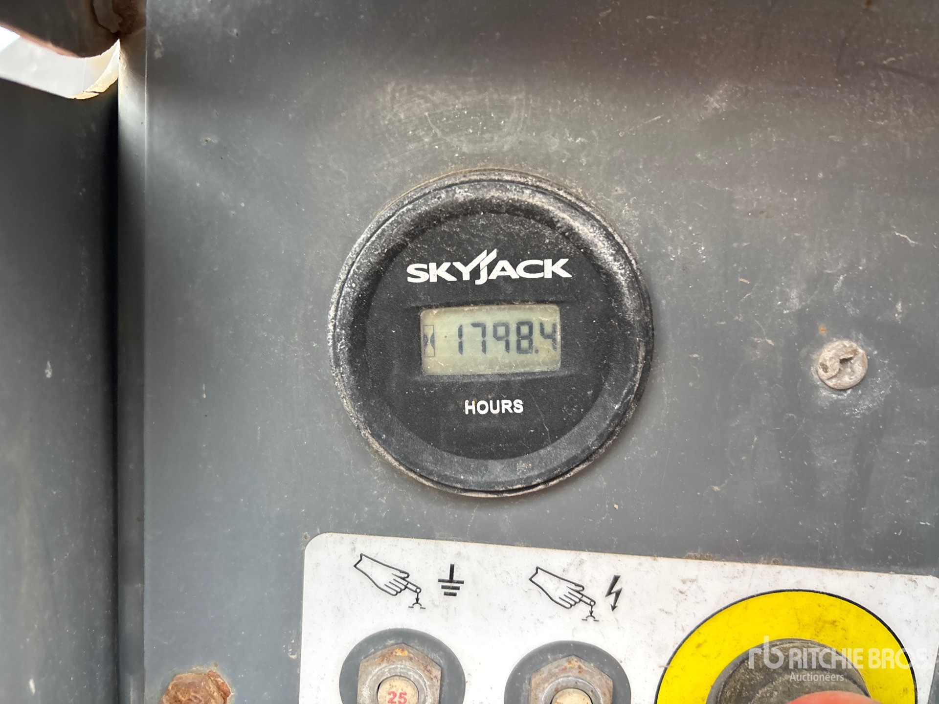 2017 Skyjack SJ6832 RT