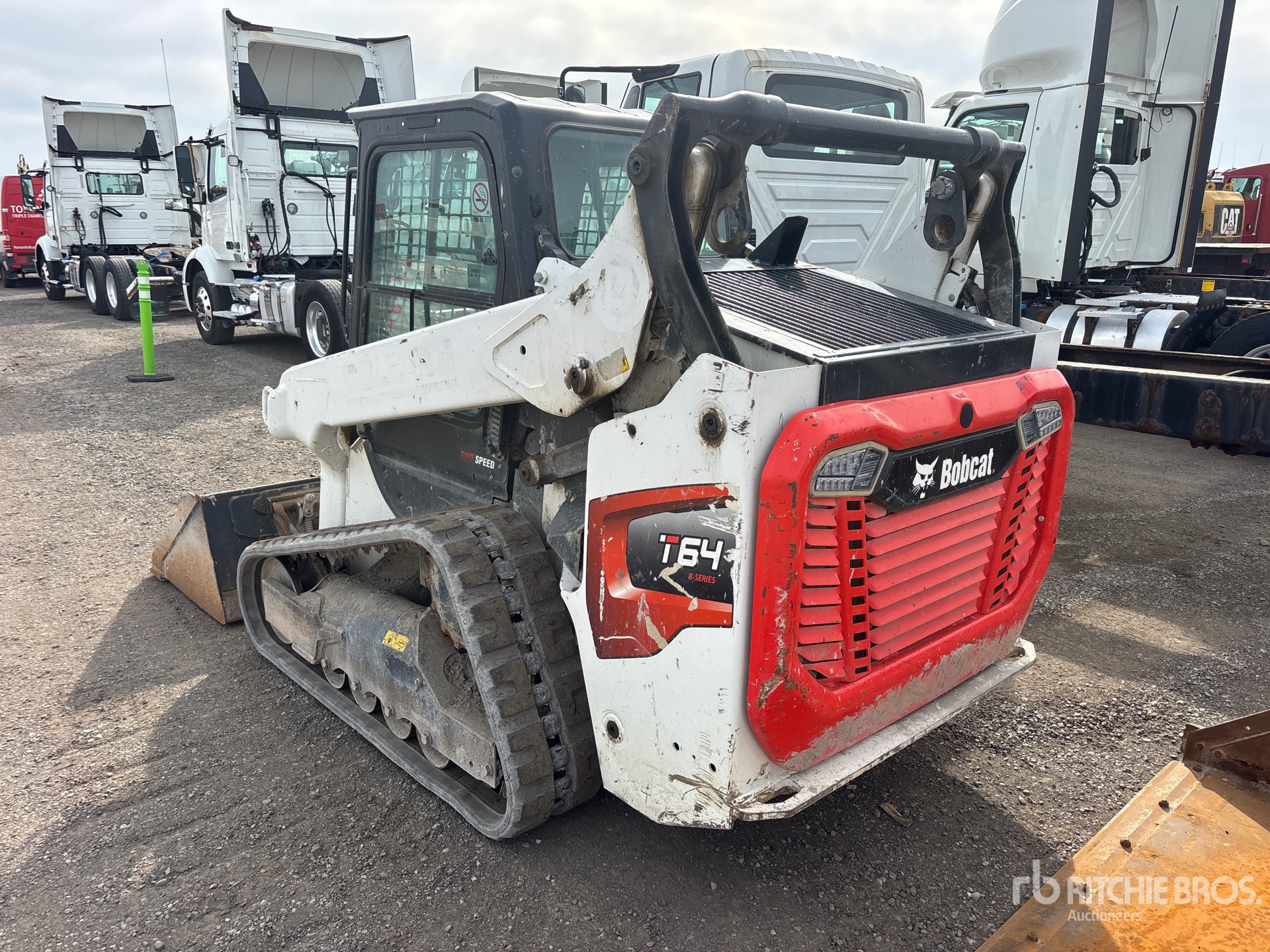 2023 Bobcat T64