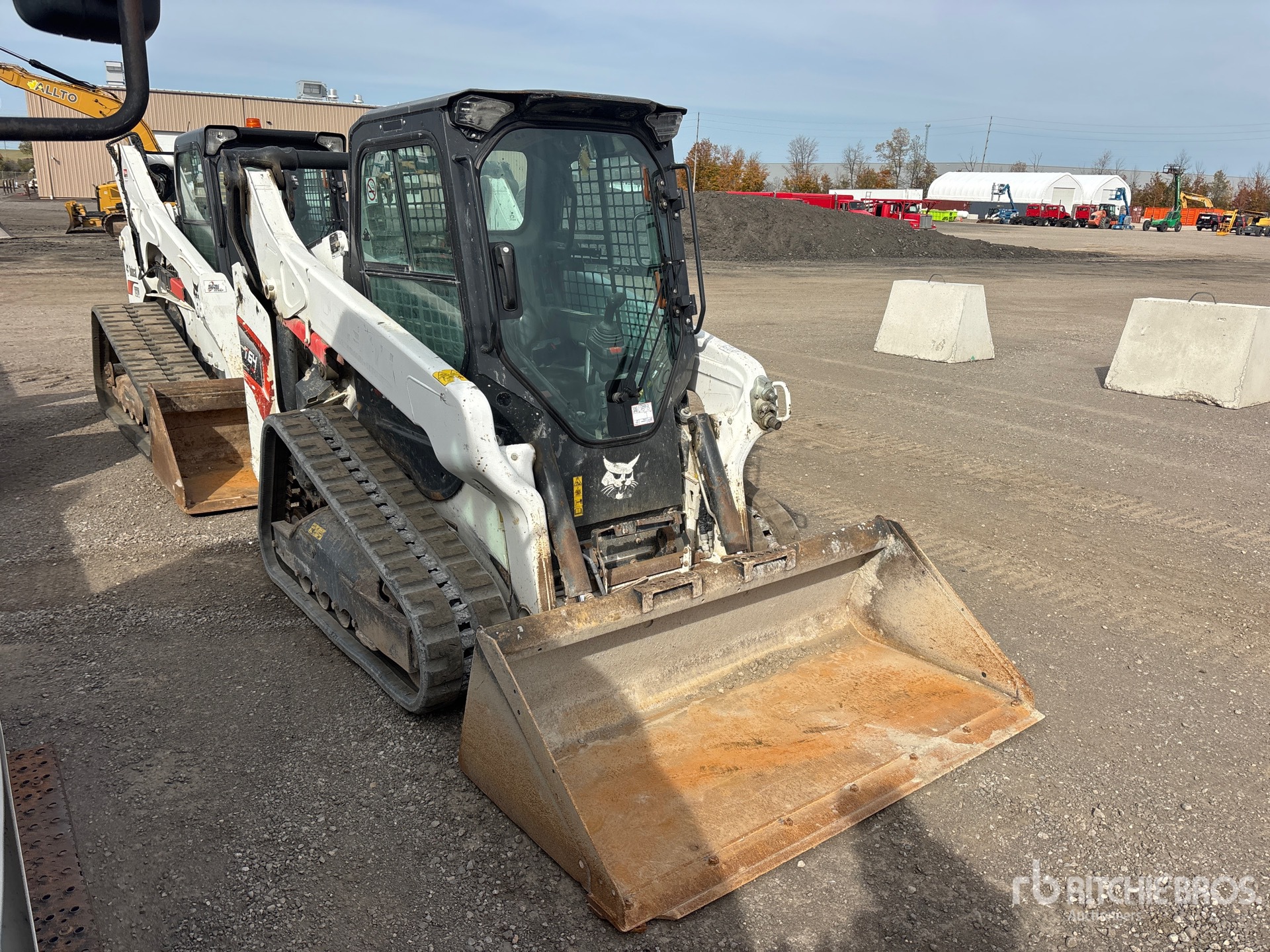 2023 Bobcat T64